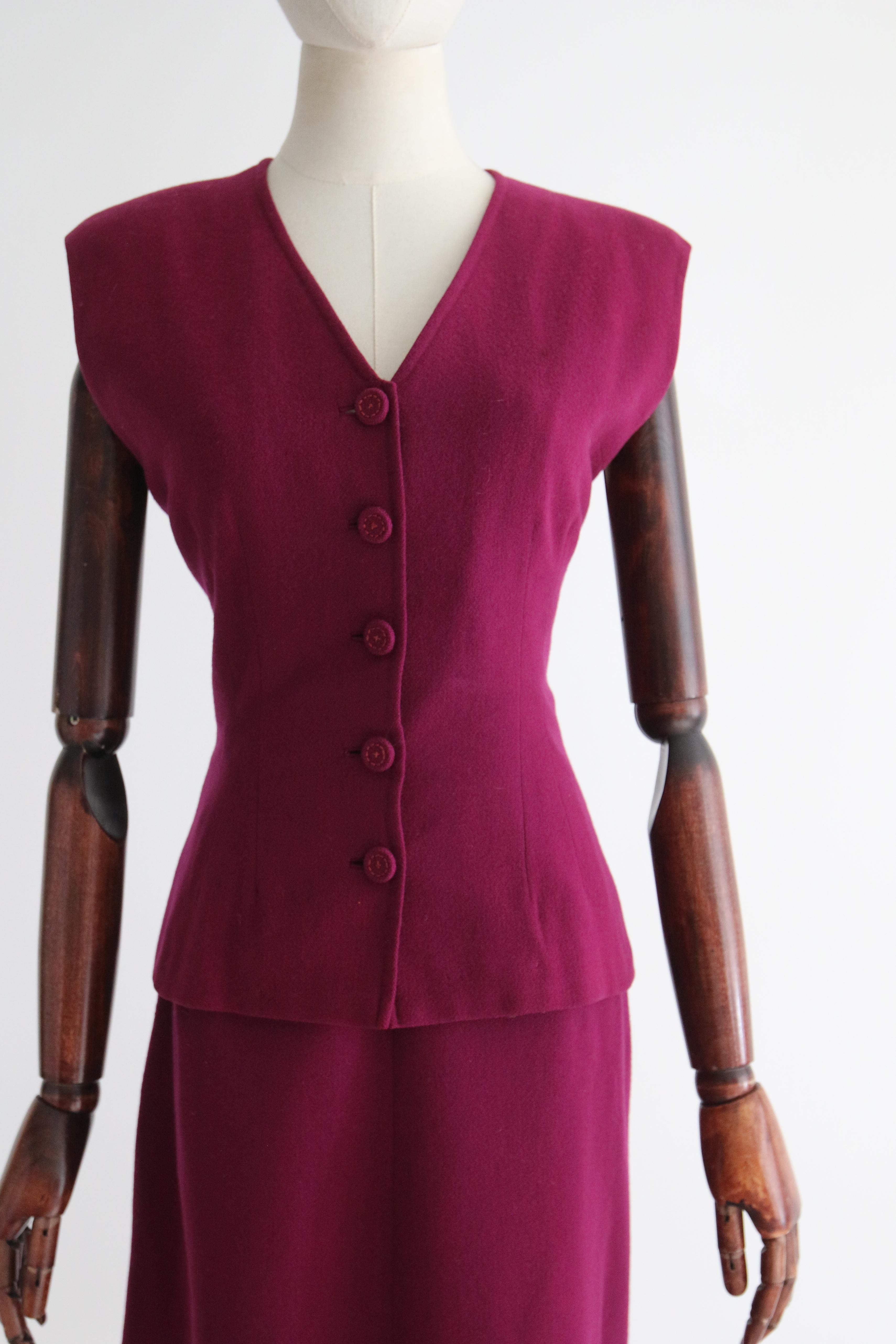 Costume en laine prune vintage des années 1940, taille UK 10-12 US 6-8 en vente 8