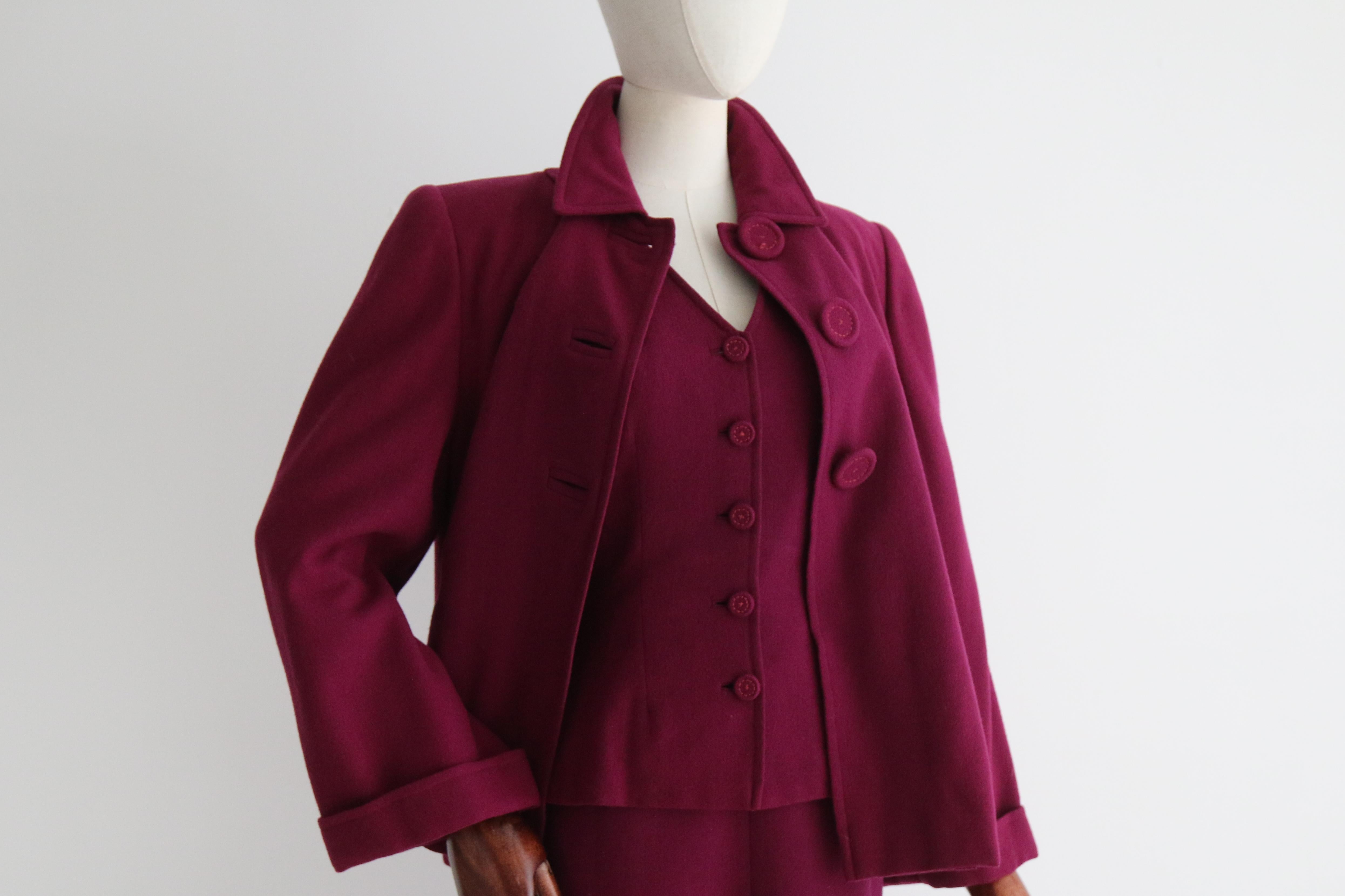 Costume en laine prune vintage des années 1940, taille UK 10-12 US 6-8 en vente 2