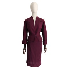 Vintage 1940's plum wool crepe skirt suit tailored burgundy suit UK 8-10 US 4-6