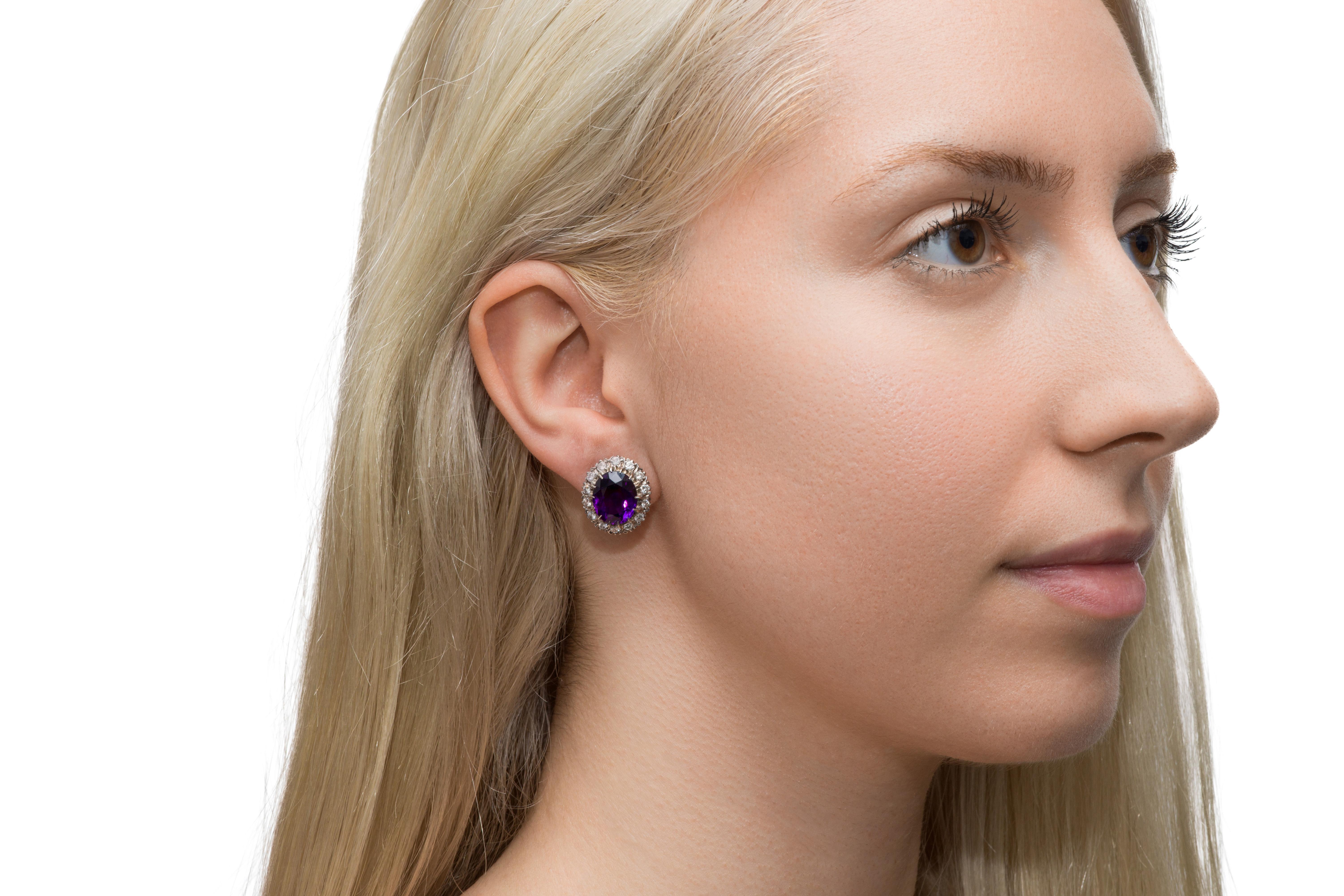 De las mujeres Vintage 1940s Retro Amethyst and Diamond Earrings en venta