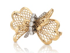 Vintage 1940s Retro Gold and 2.00 Carat Diamond Bow Brooch