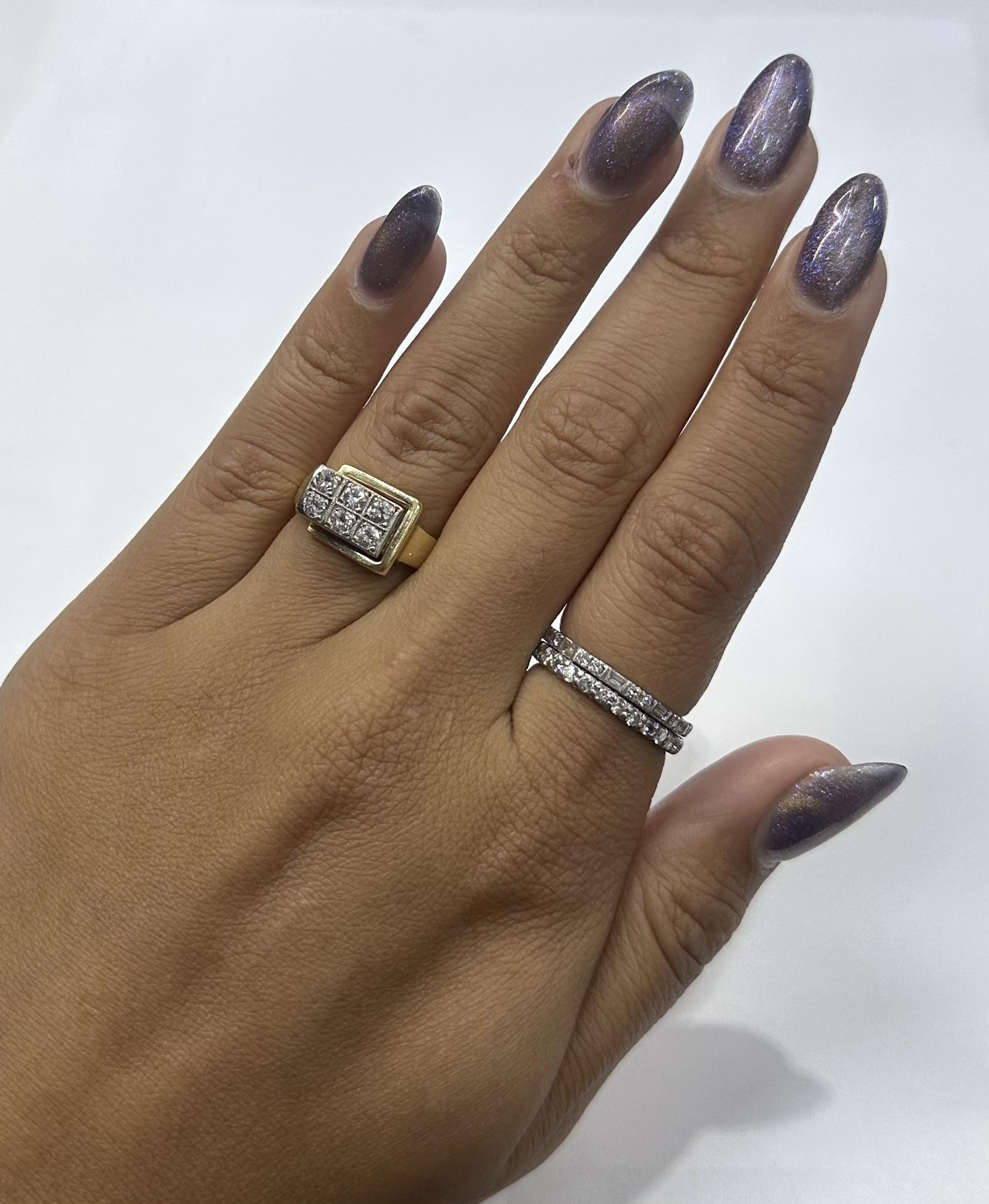 Vintage 1940s Retro Gold Buckle Ring with Diamonds Pour femmes en vente