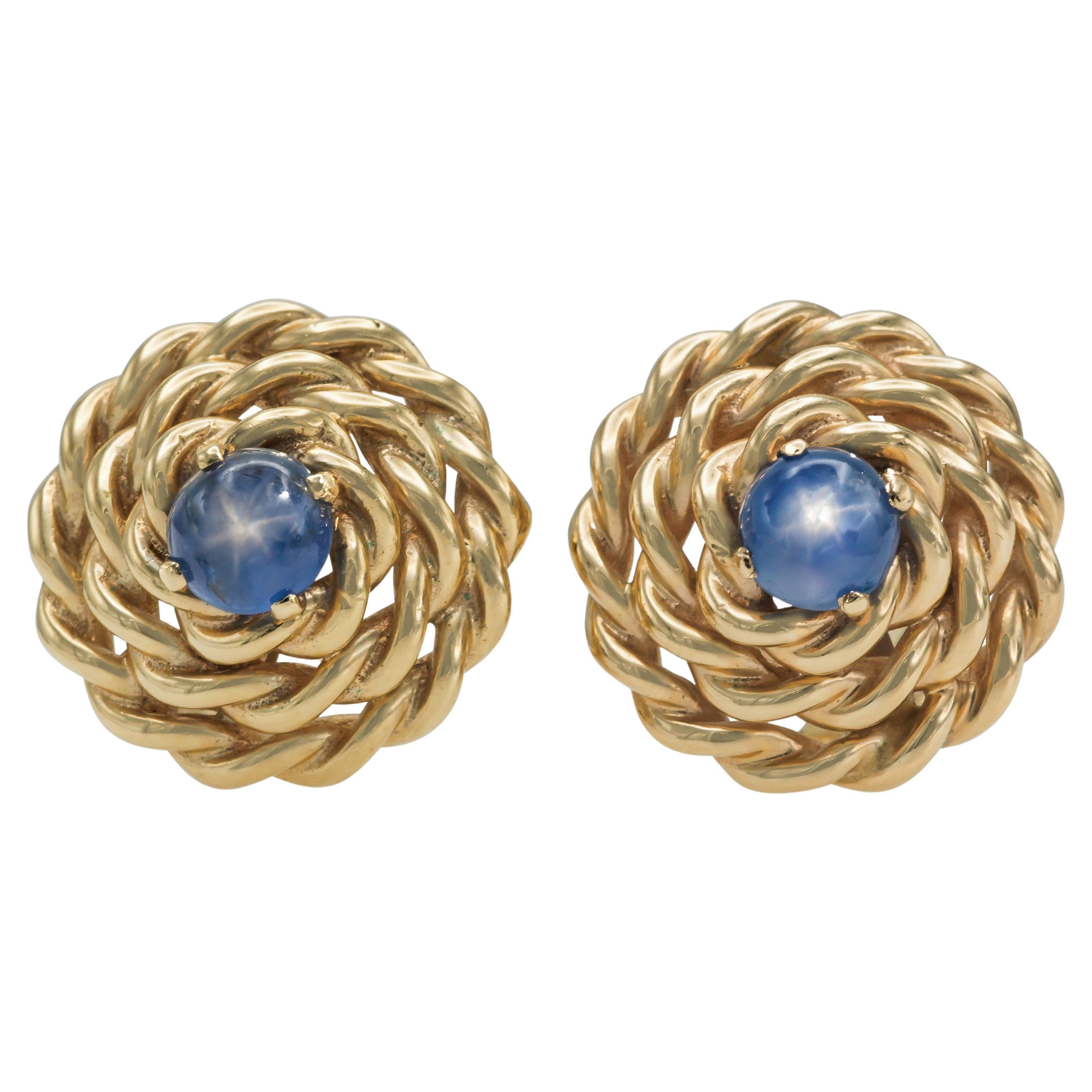 Orecchini d'oro retrò vintage anni '40 con zaffiri a stella cabochon