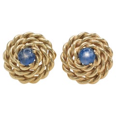 Orecchini d'oro retrò vintage anni '40 con zaffiri a stella cabochon