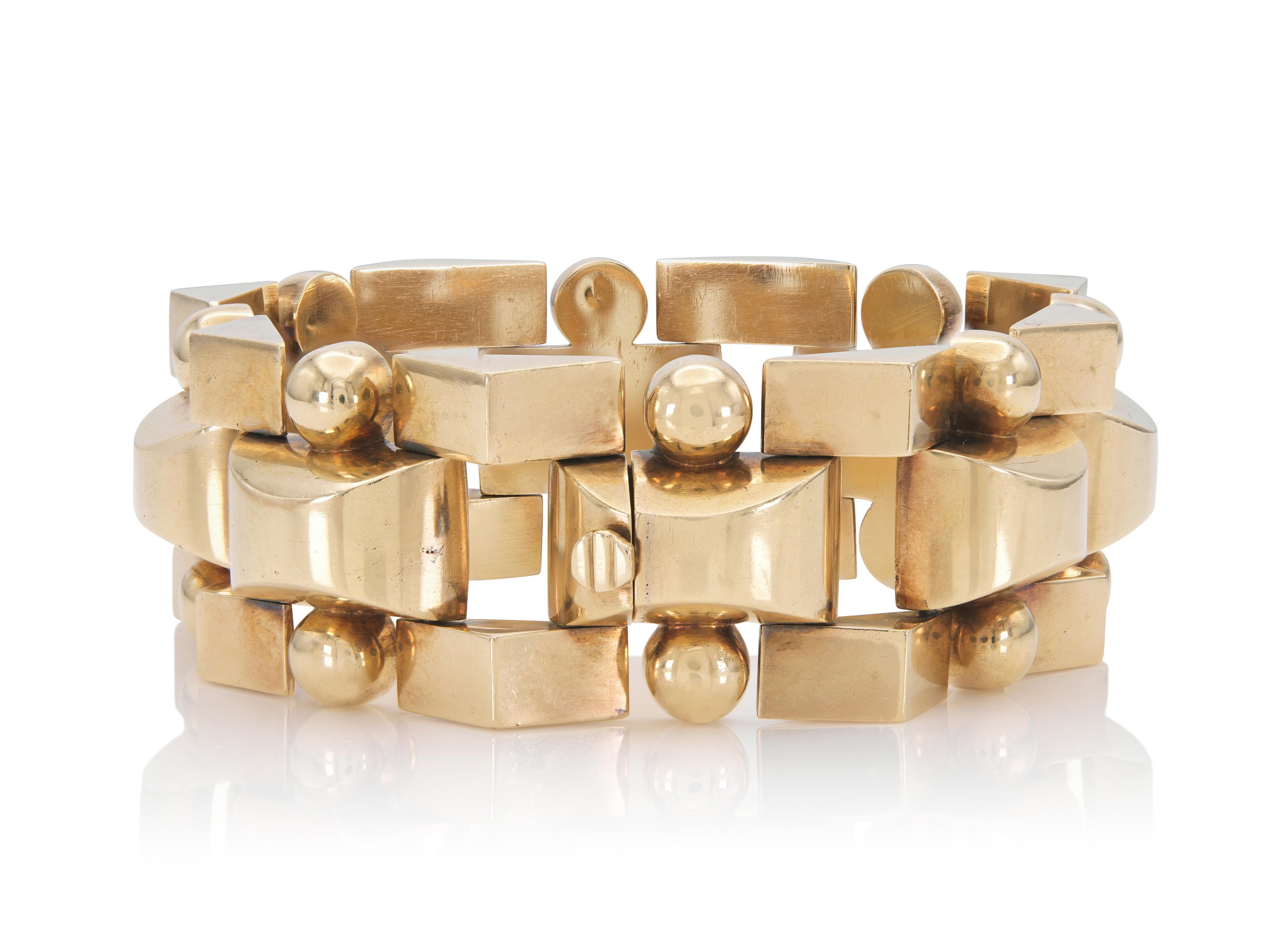 Women's Vintage 1940s Retro Gold Link Bracelet For Sale