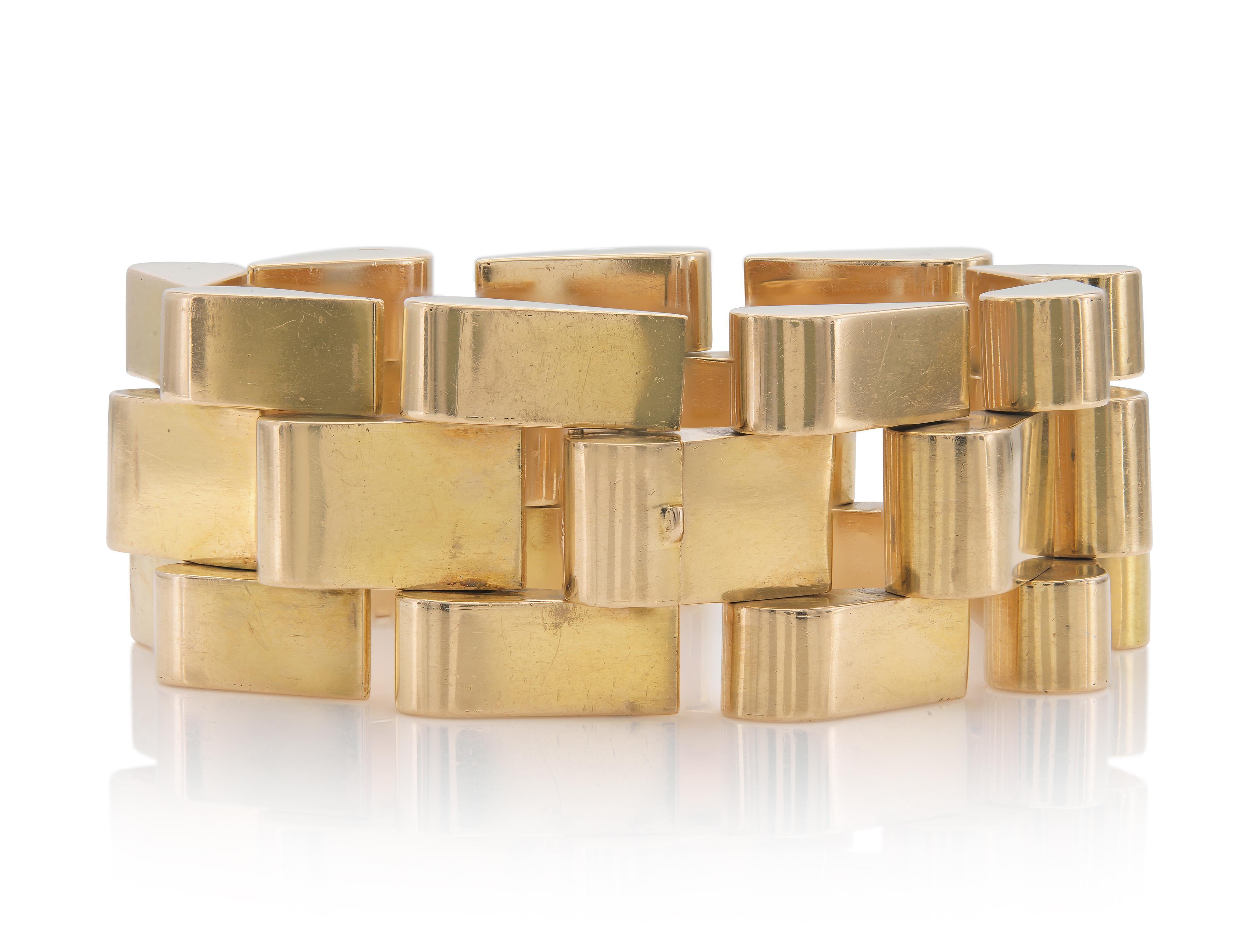 Women's Vintage 1940s Retro Gold Links Bracelet For Sale