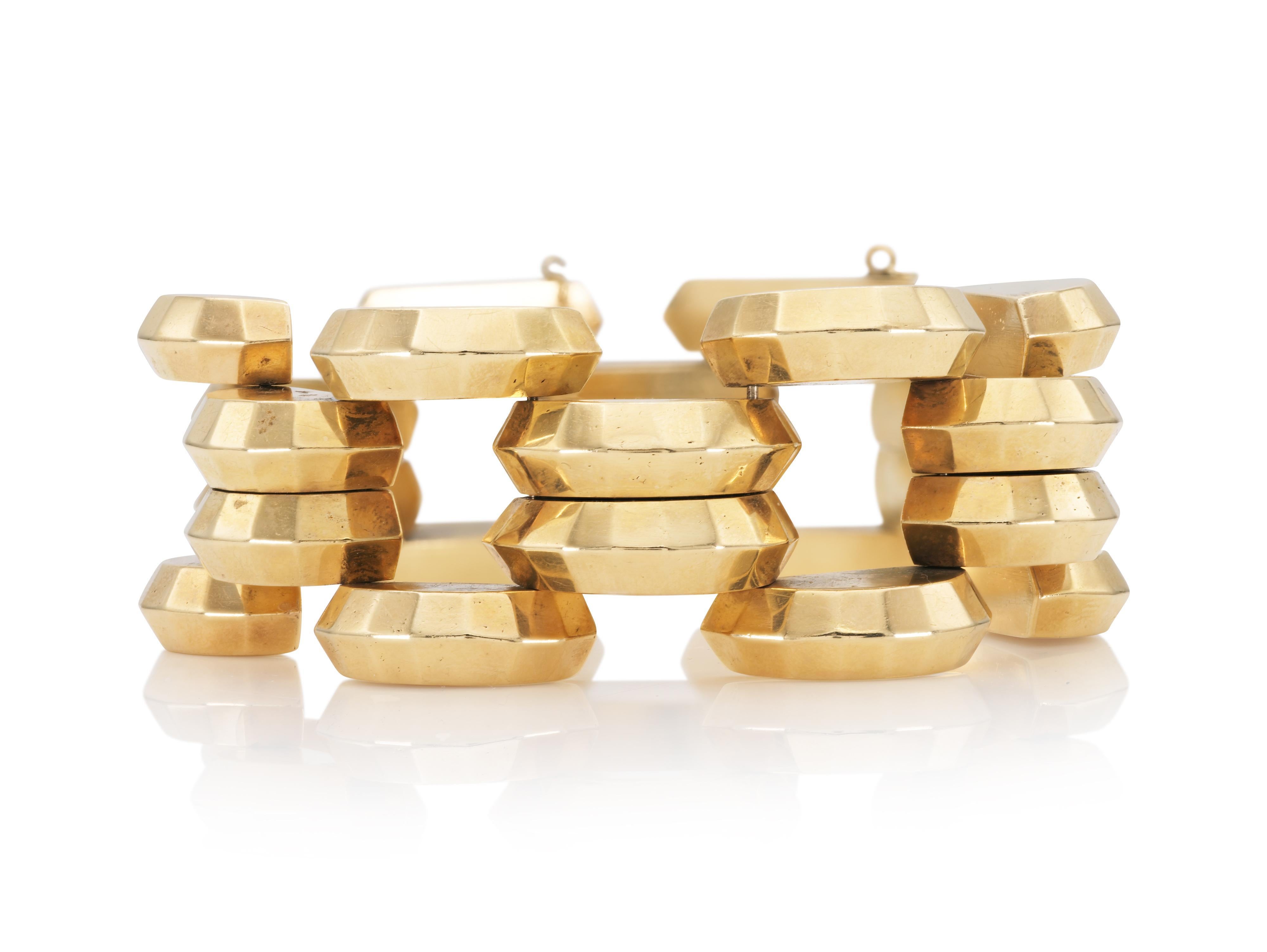 Rétro Vintage 1940s Retro Gold Open Link Bracelet en vente