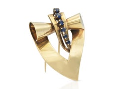 Vintage 1940s Retro Tiffany & Co. Gold and Sapphire Brooch
