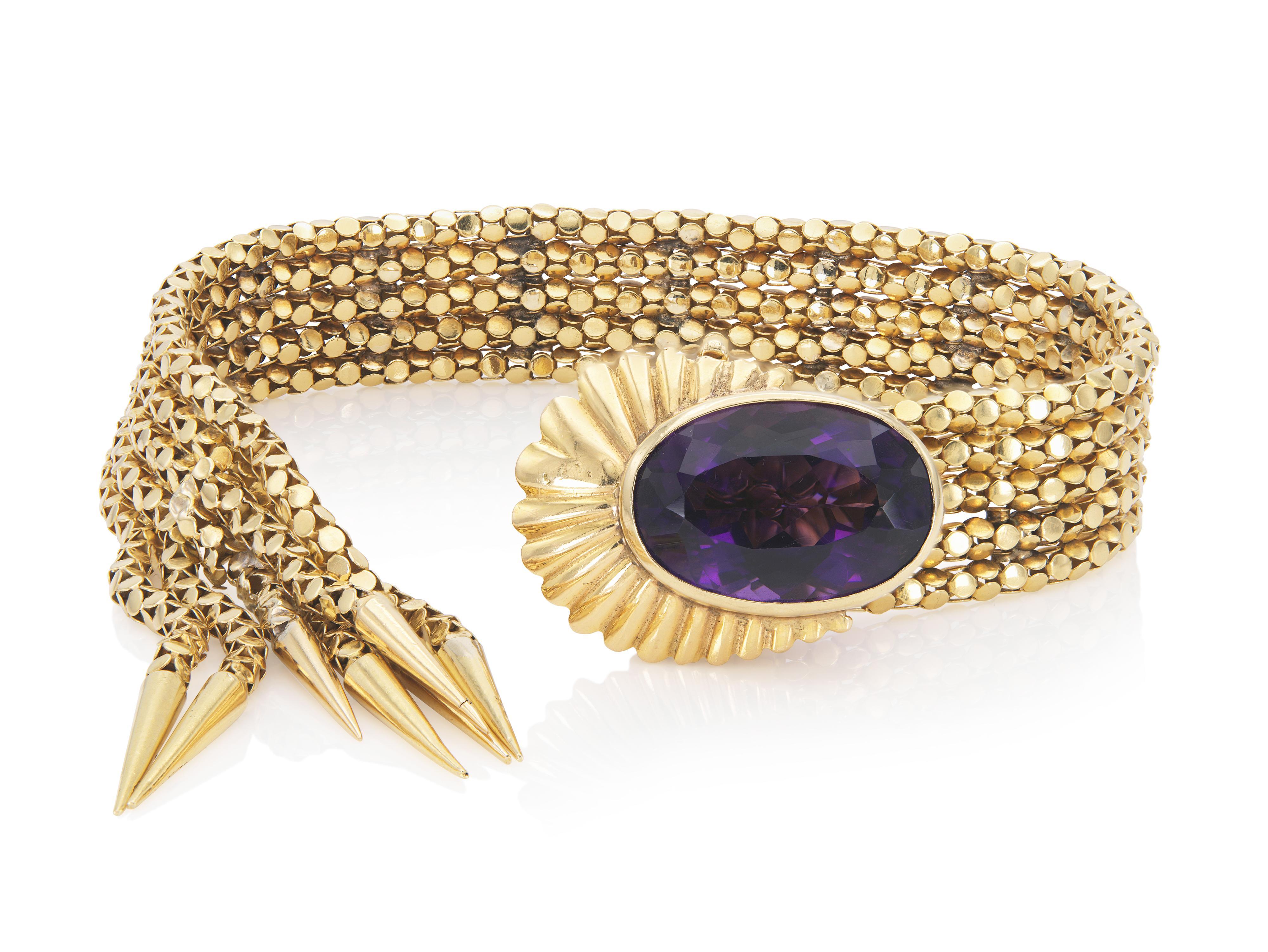 Rétro Vintage 1940 Retro Bracciale con nappe in oro giallo e ametista in vendita