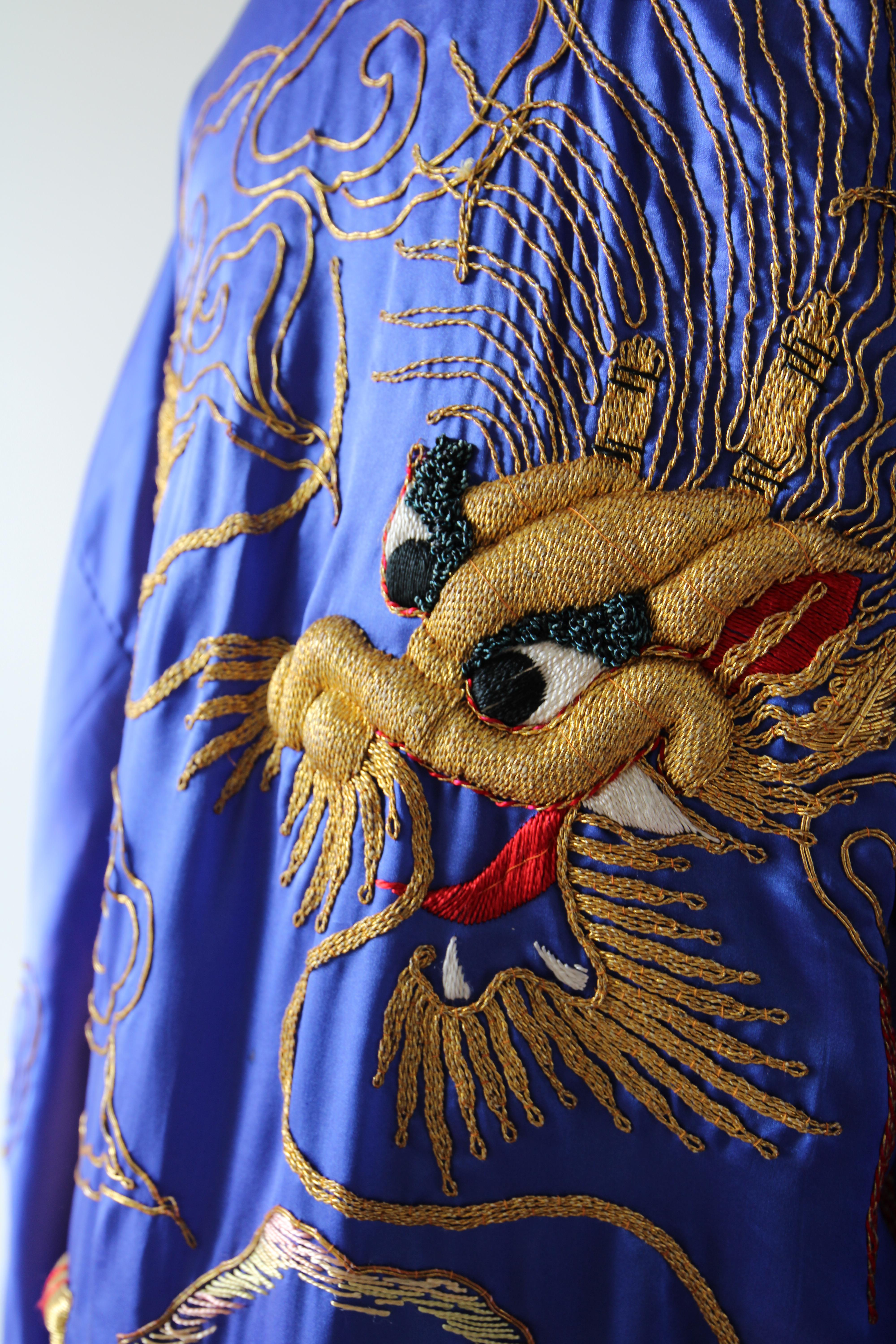 vintage 1940's royal blue silk gold embroidered dragon kimono robe UK 10-14 4