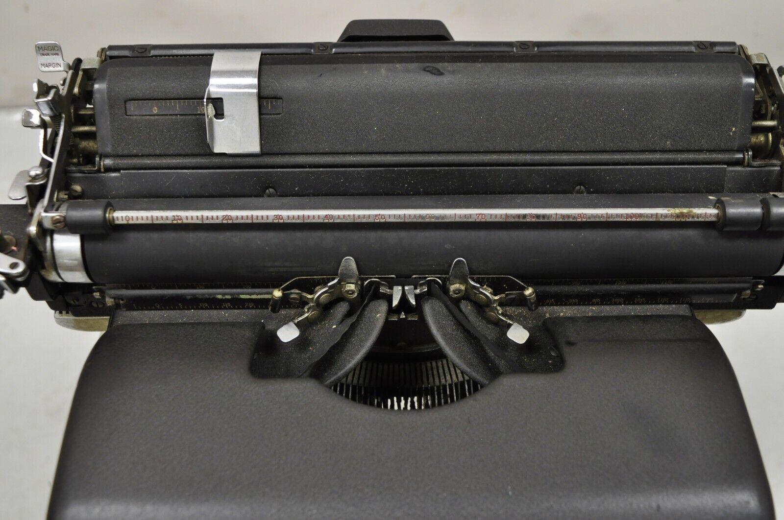 Mid-Century Modern Vintage 1940s Royal KMM Model 2178000 Magic Margin Touch Control Typewriter For Sale