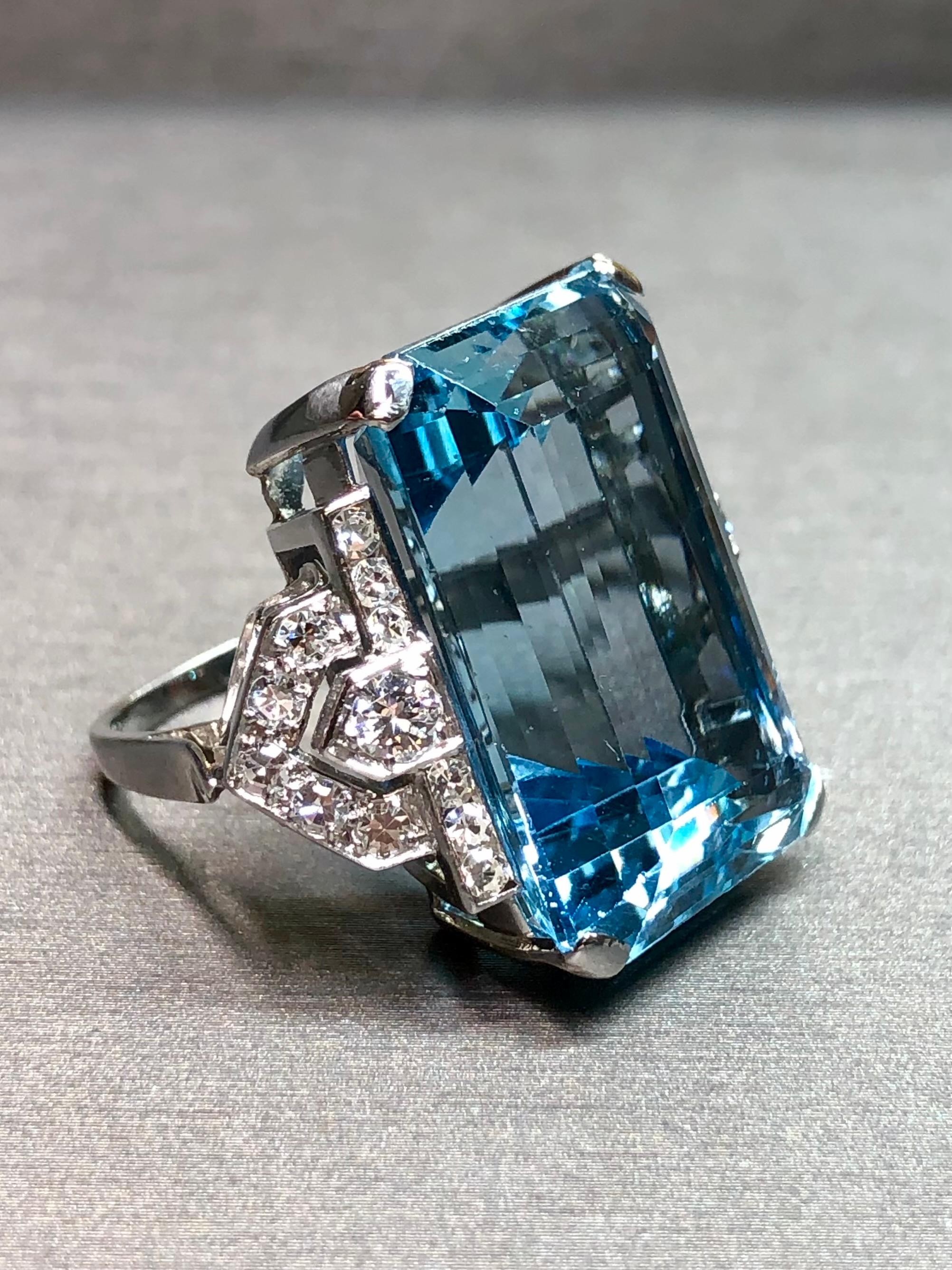 Retro Vintage 1940’s Santa Maria Aquamarine Diamond Large Cocktail Ring 31.55ct GIA