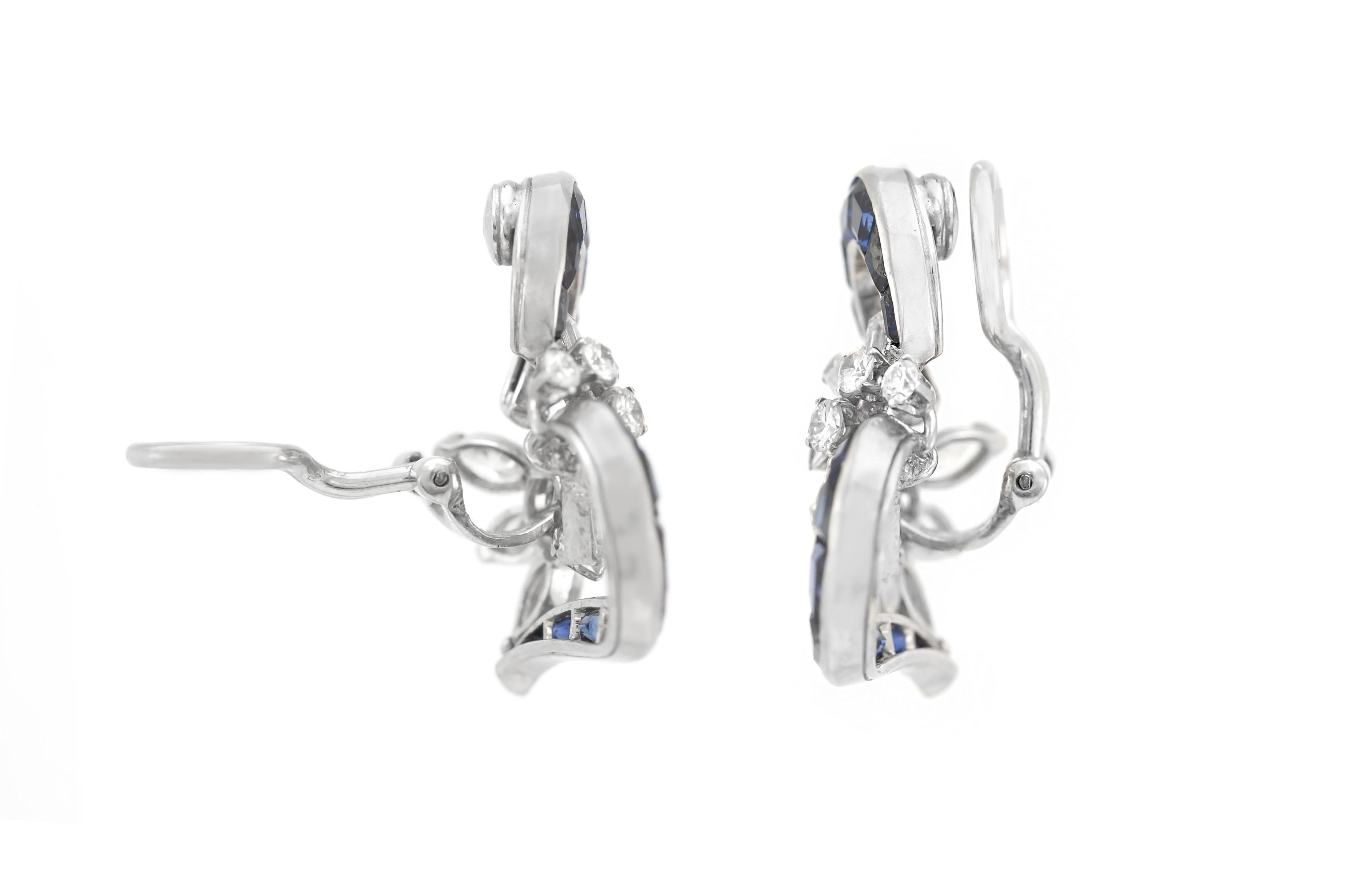Vintage 1940s Sapphire and Diamond Heart Earrings In Good Condition For Sale In New York, NY
