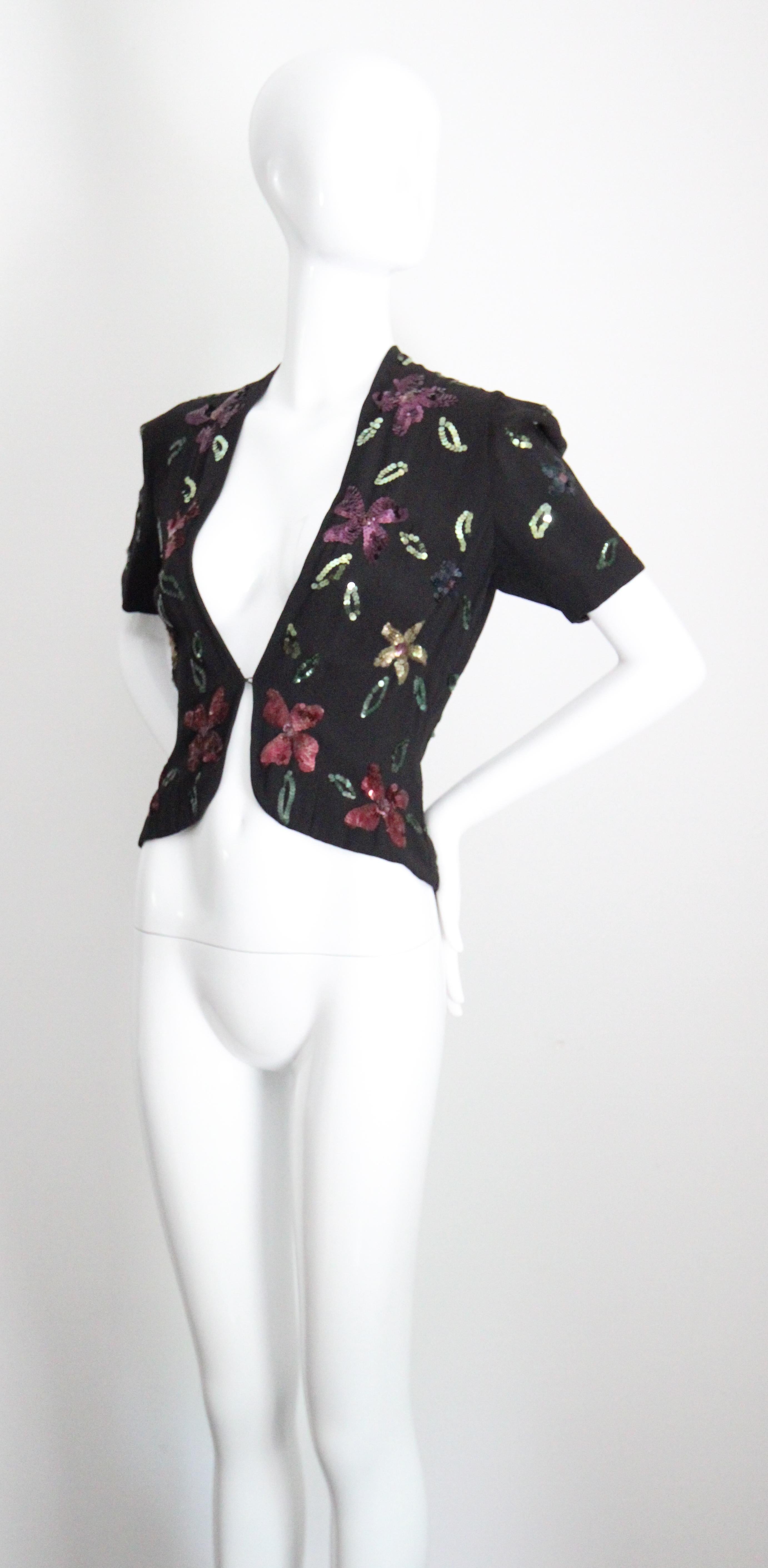Vintage 1940's sequin jacket 1940s floral sequin black blazer UK 8-10 US 4-6 For Sale 1
