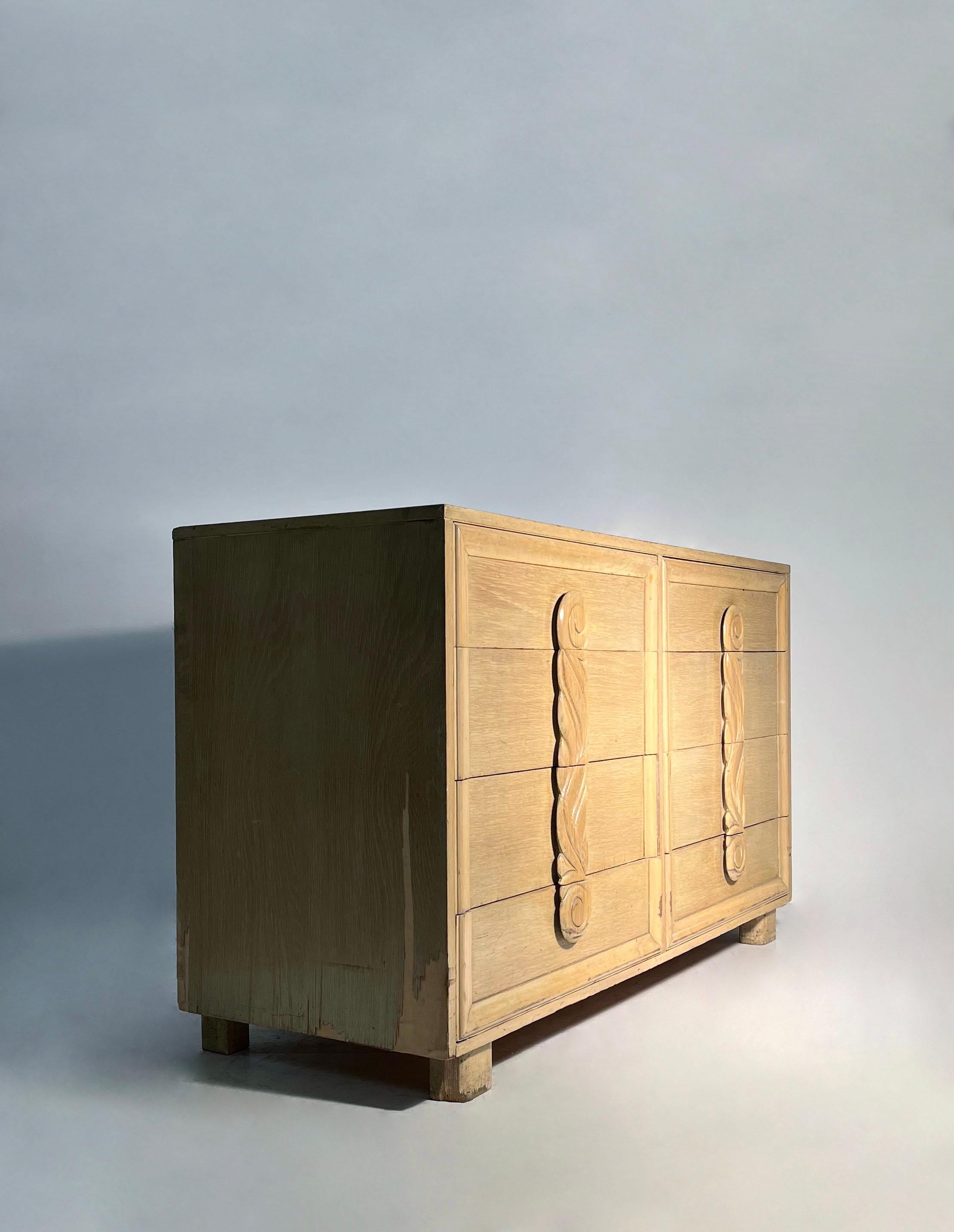 Vintage 1940's Anrichte Kommode ( Dresser Cabinet ) (Moderne der Mitte des Jahrhunderts) im Angebot
