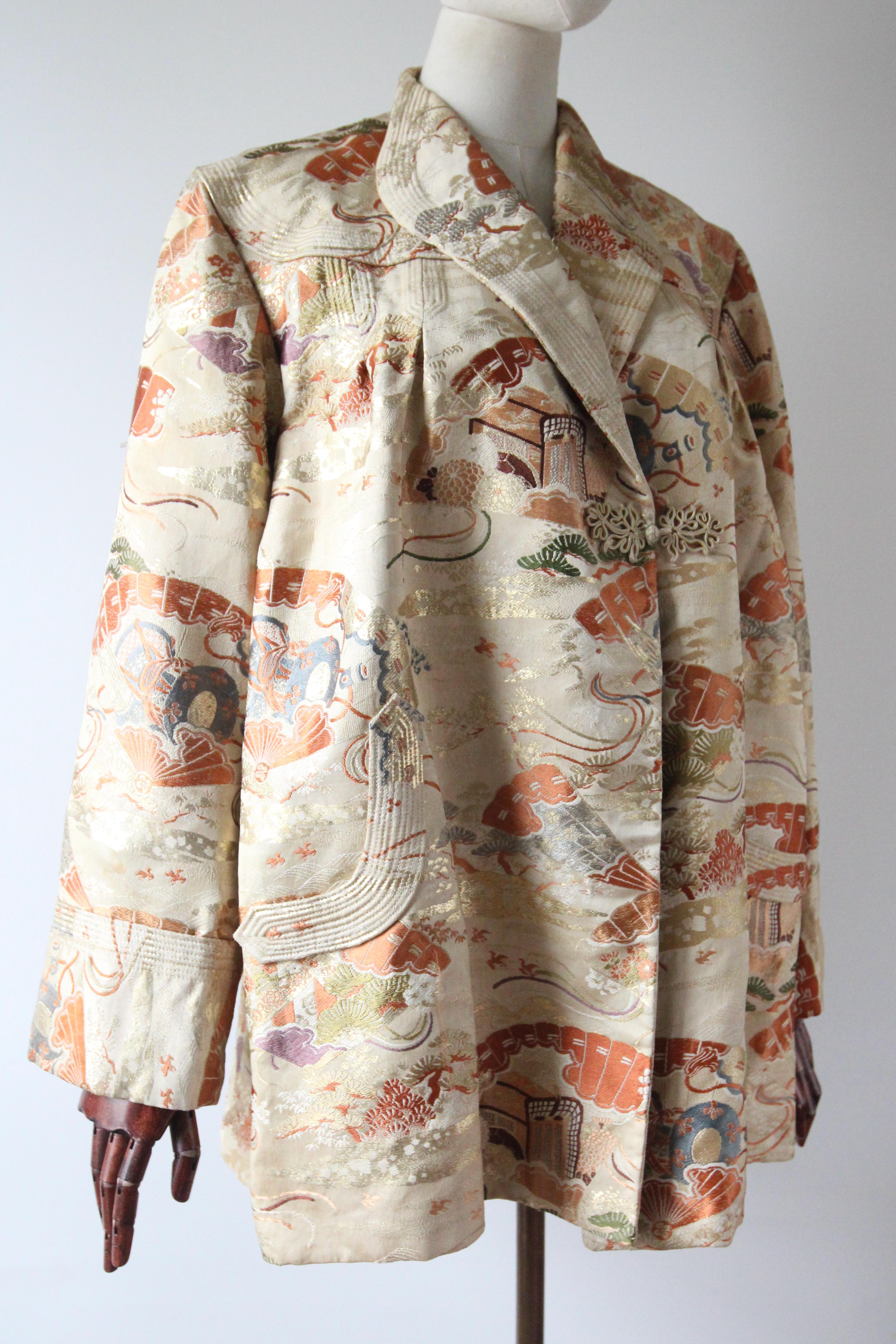 Vintage 1940's Silk Brocade Jacket Original 1940's Chinoiserie Jacket UK 14-16 Bon état - En vente à Cheltenham, GB