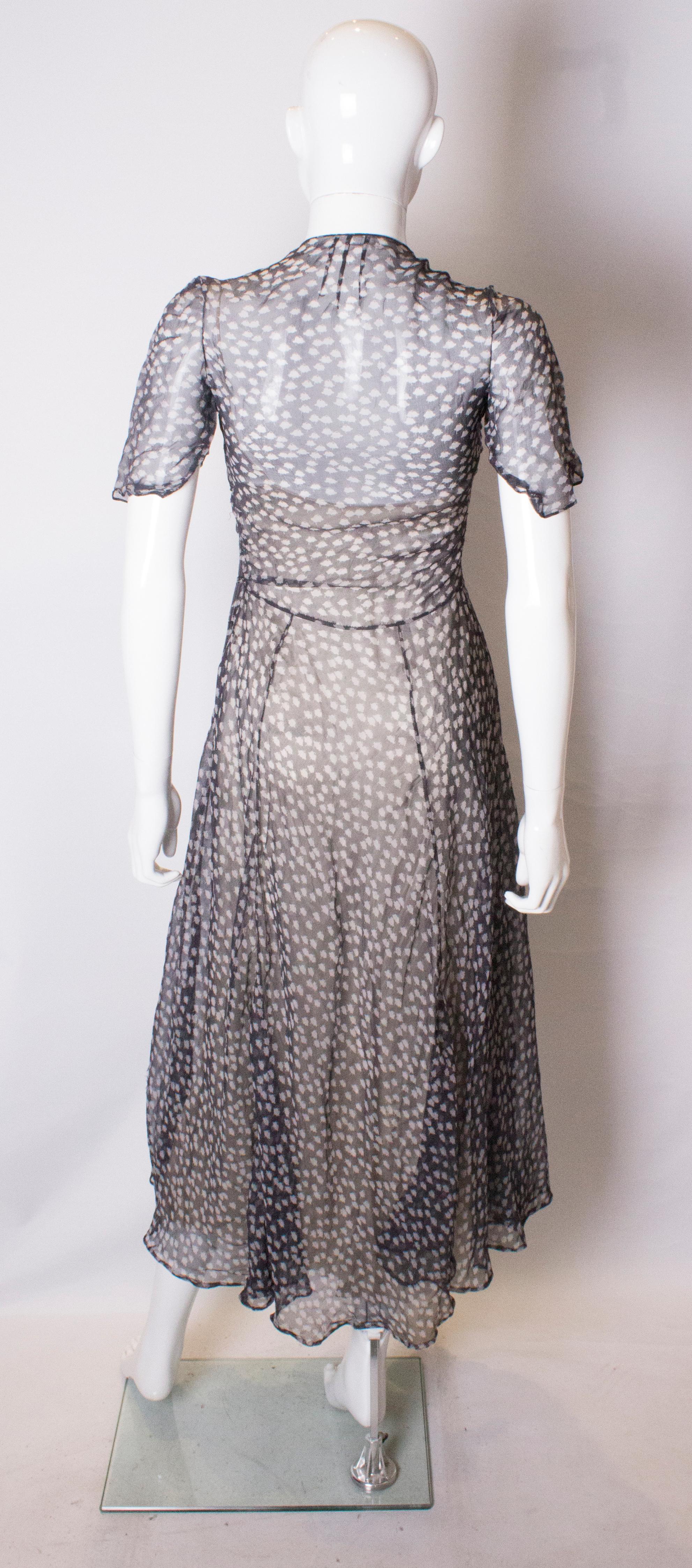 Women's Vintage 1940s Silk Chiffon Dress
