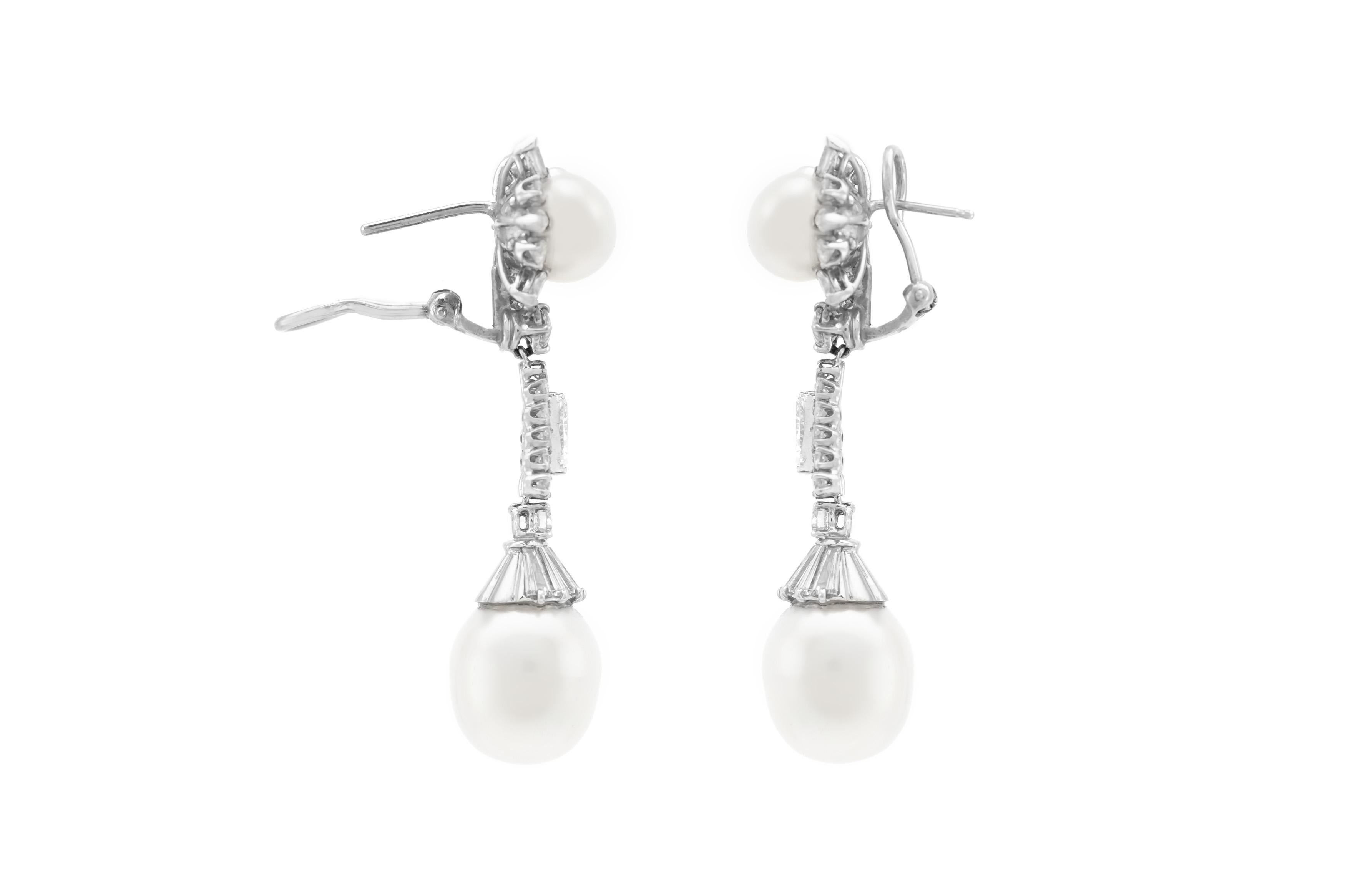 Mixed Cut Vintage 1940s South Sea Pearl and Diamond Dangle Earrings For Sale