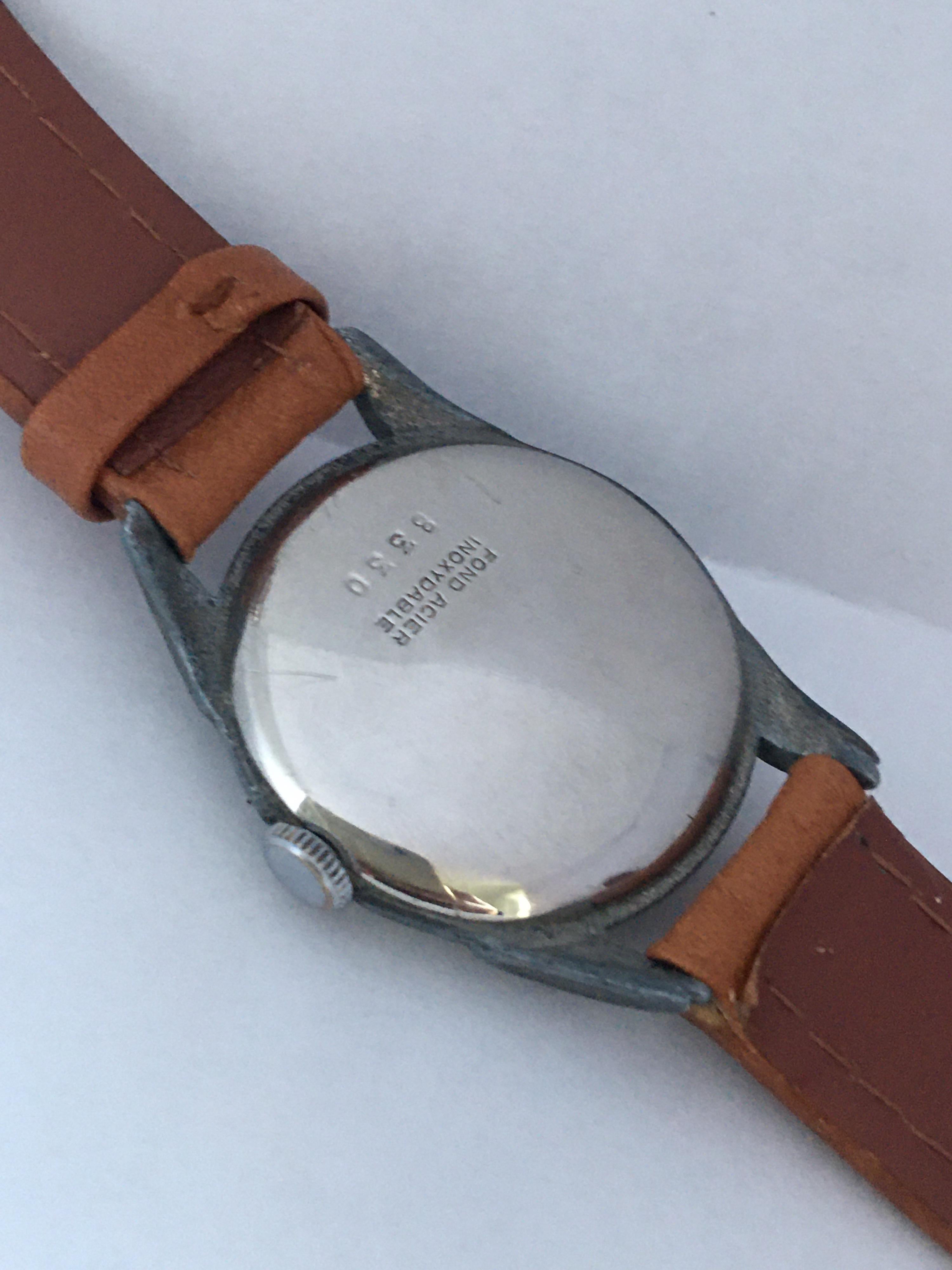 Women's or Men's Vintage 1940s Stainless Steel Back Swiss Mechanical Watch