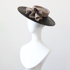 Vintage 1940's straw percher hat vintage 1940's black and grey wide brim hat