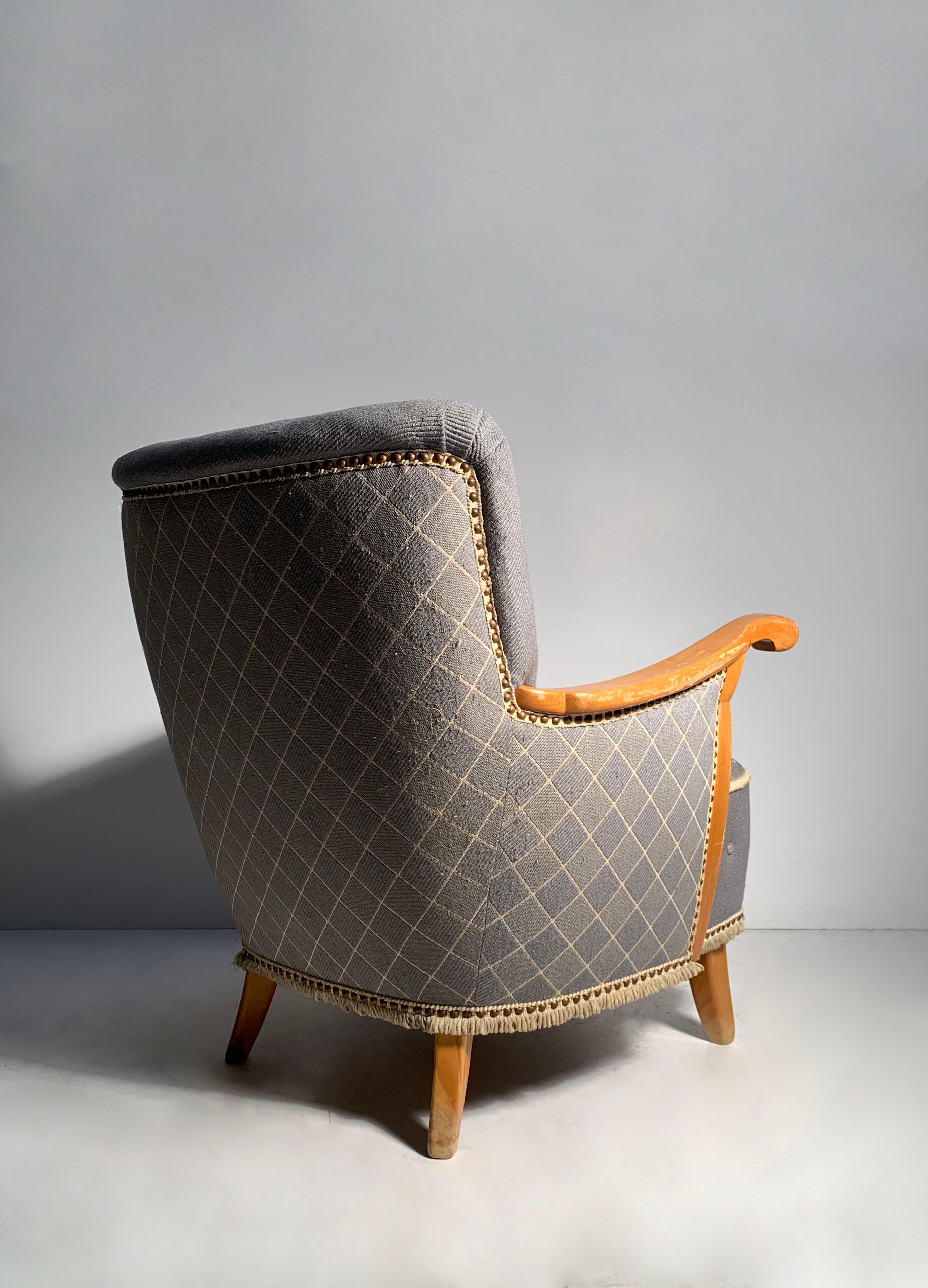 Upholstery Vintage 1940s Swedish Lounge Chair For Sale