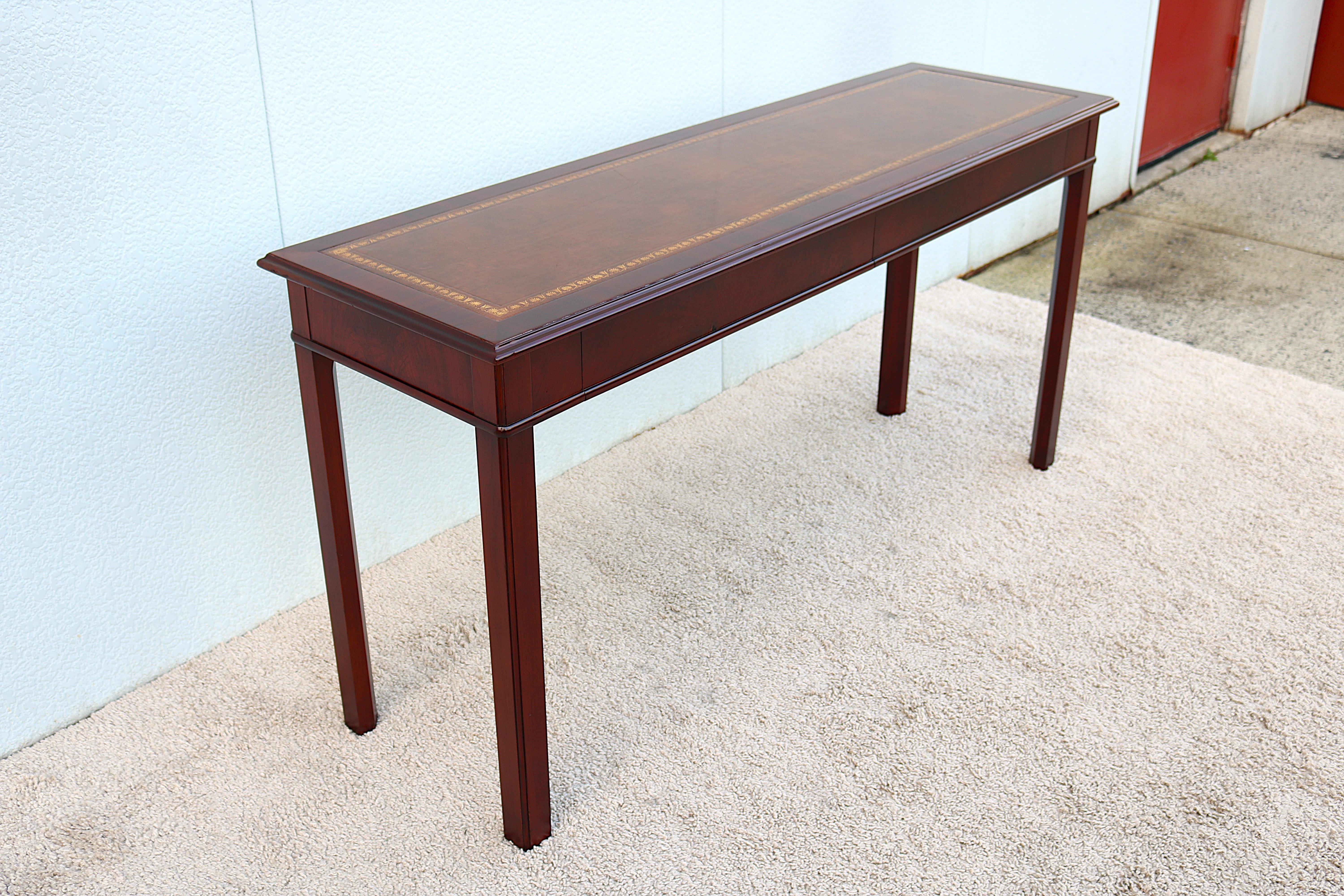 Leather Vintage 1940s Traditional John Scalia for Schmieg & Kotzian Mahogany Desk Table For Sale
