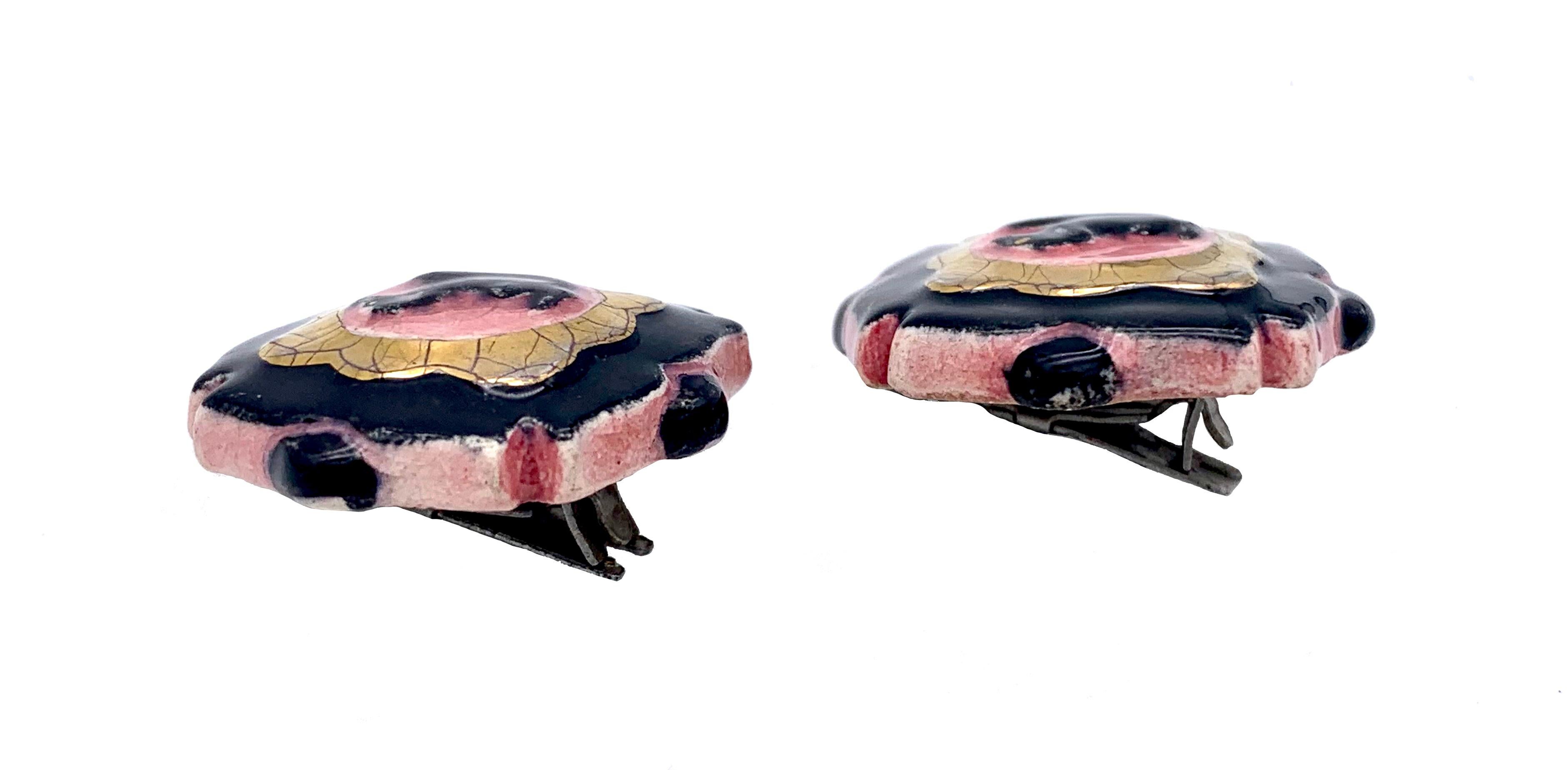 Women's Vintage 1940's Vallauris Cearmic Demi Parure Squirrels Clip-on Earrings Brooch For Sale