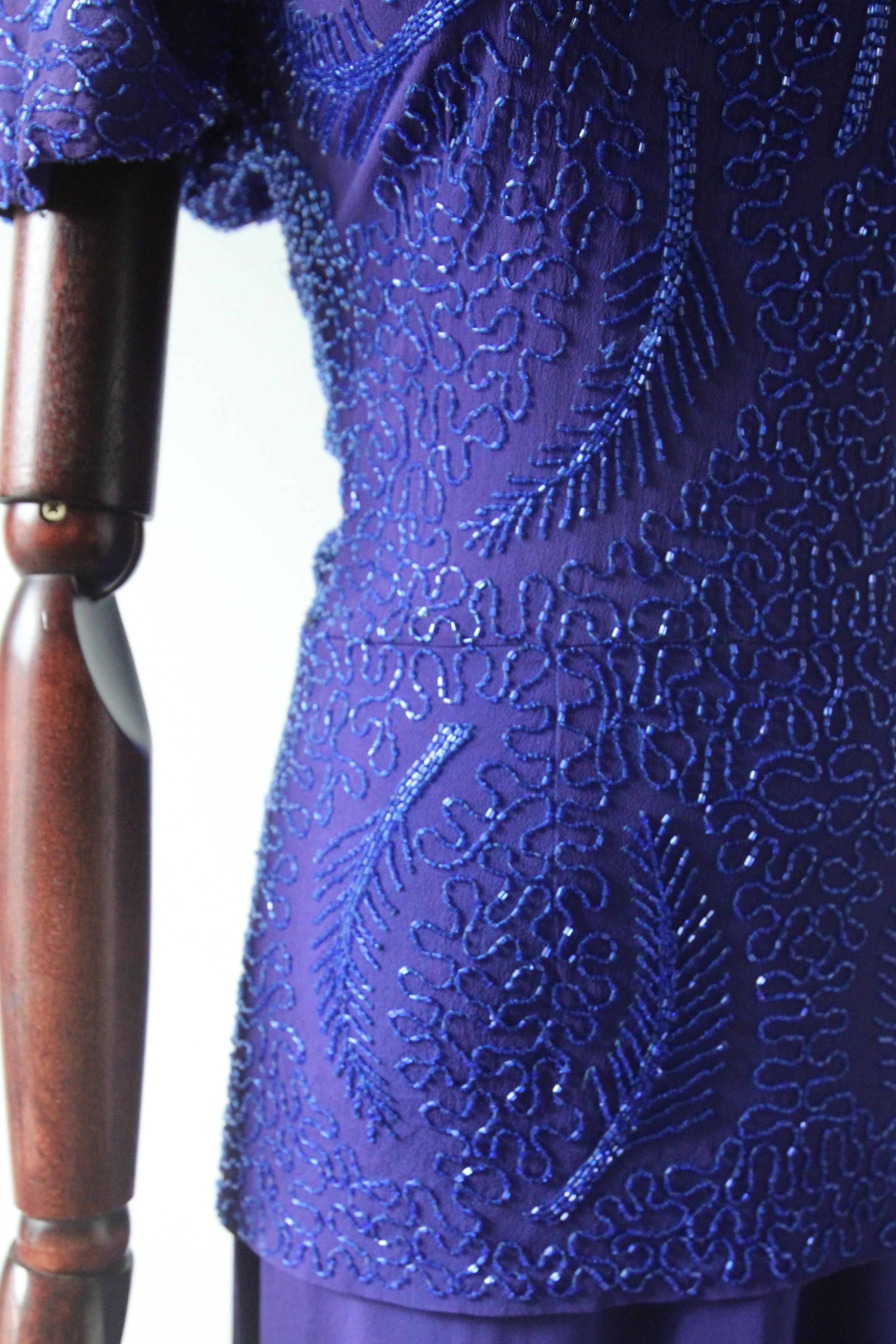Vintage 1940's violet blue crepe silk beaded dress 1940s silk dress UK 8 US 4 For Sale 1