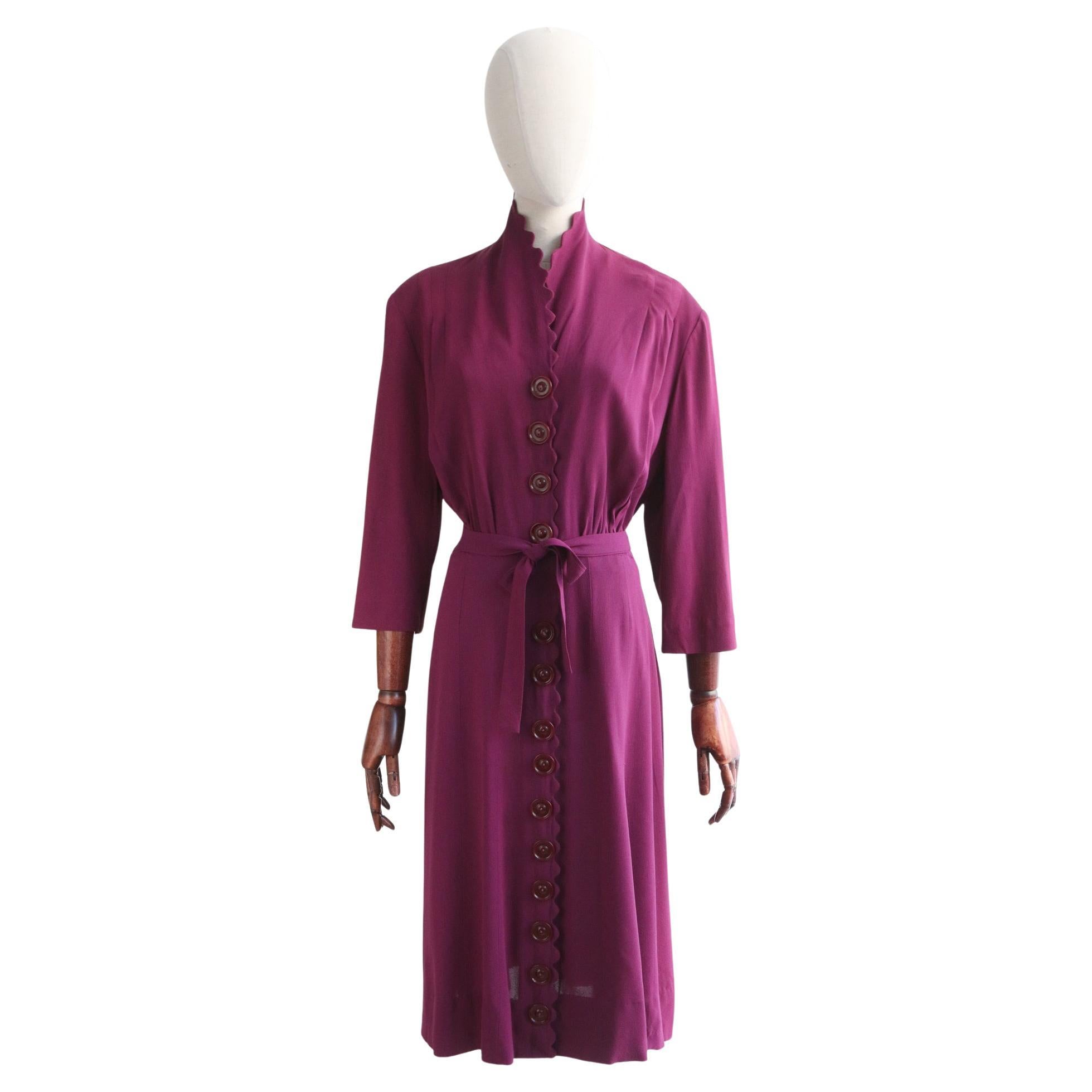 Vintage 1940's Violet Crepe Silk Original 1940s Silk Scalloped Dress UK 16 US 12 For Sale