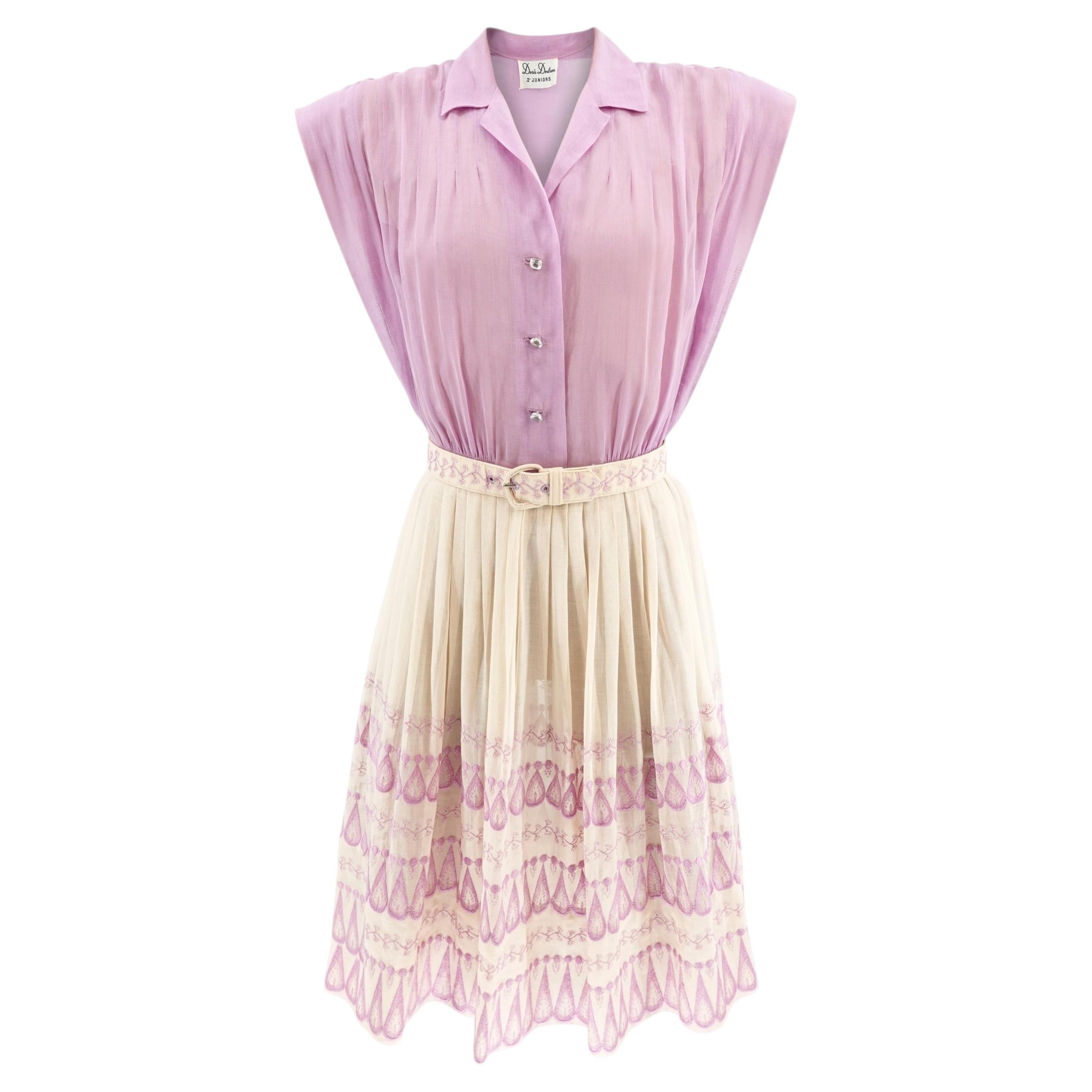 Vintage 1940s Women's Lavender Cotton Day Dress with Embroidered Skirt