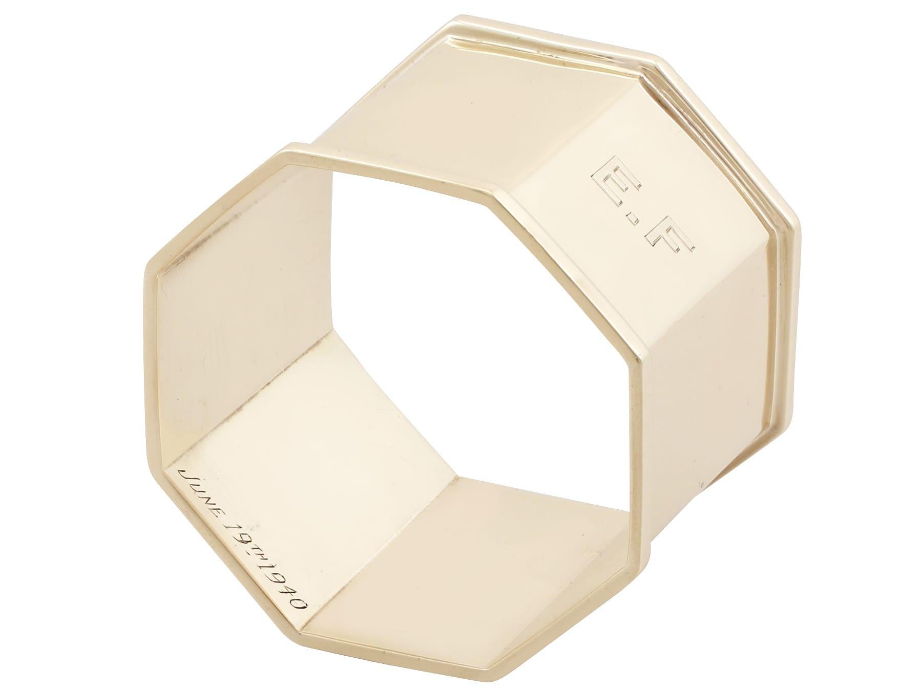 Mid-20th Century Vintage 1940s Yellow Gold Napkin Rings For Sale