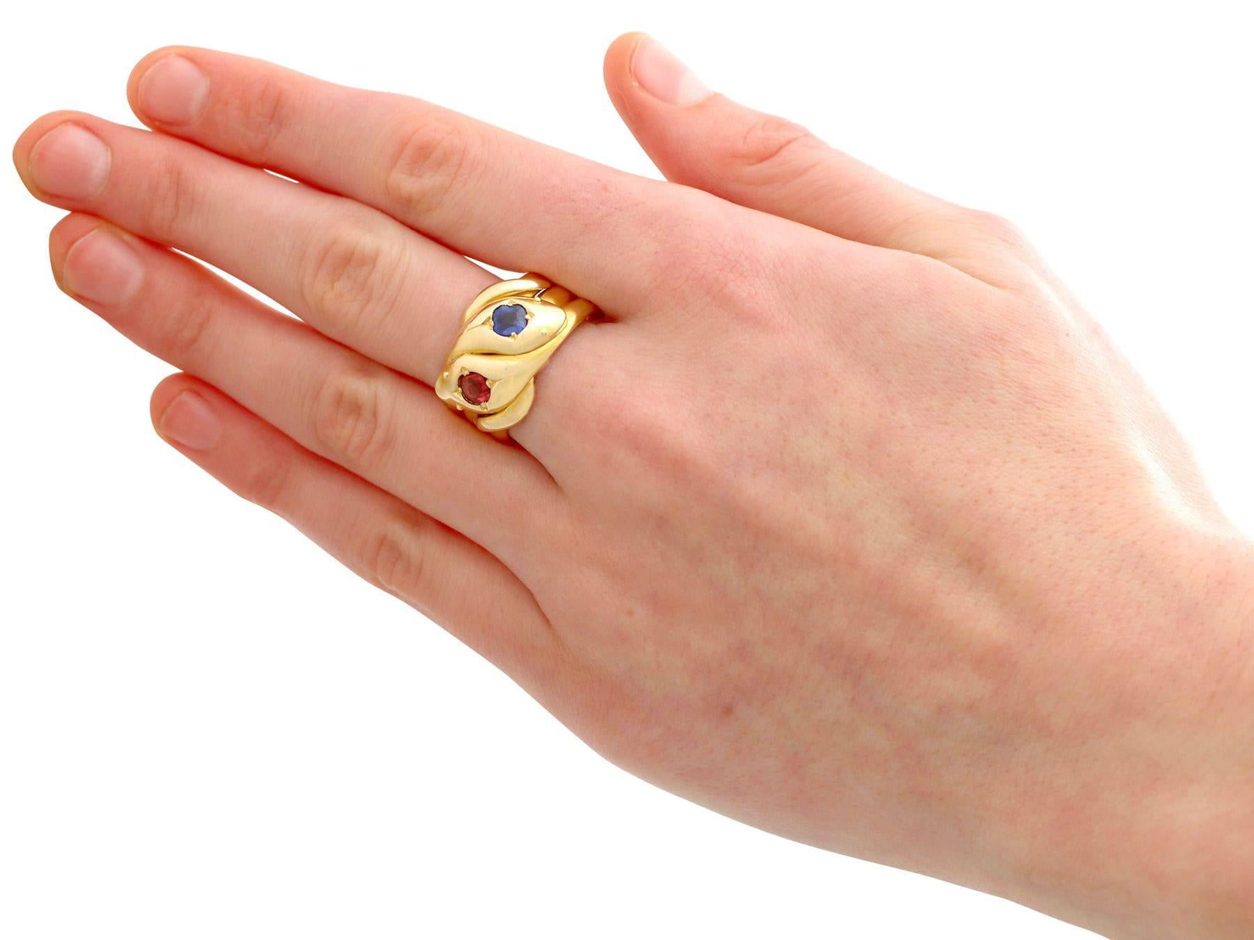 Bague serpent vintage en or jaune, 1945 en vente 3