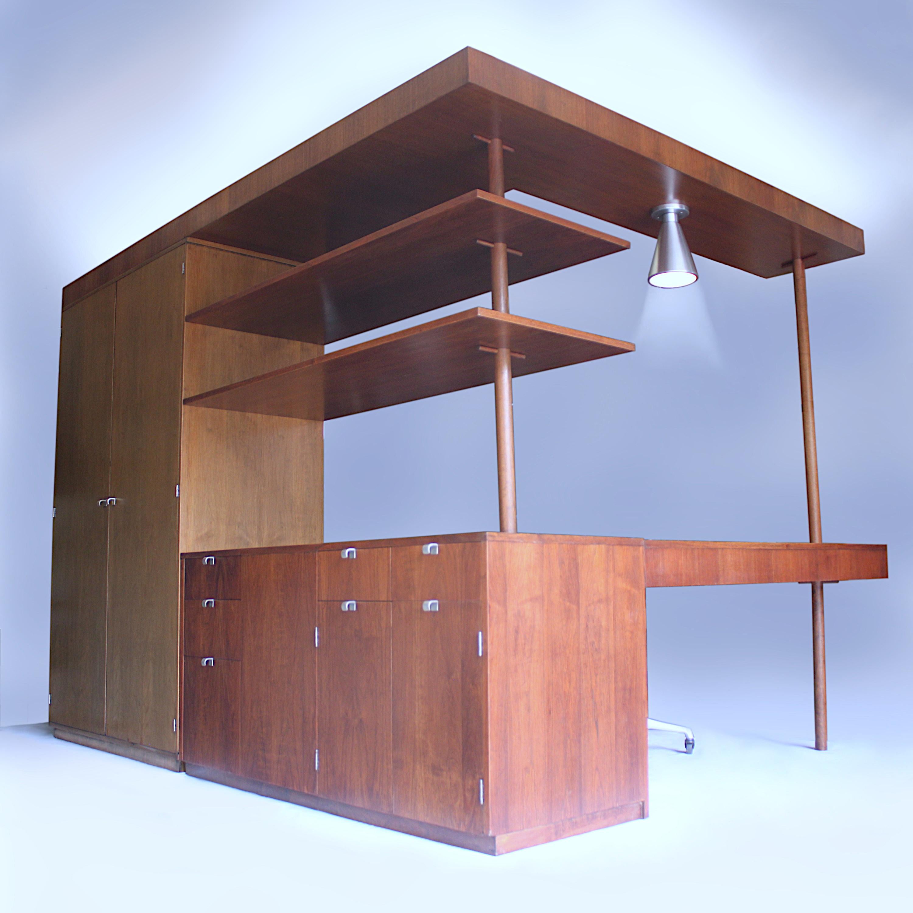 Vintage 1949 Mid-Century Modern Custom L-Shaped Office Desk by George Nelson For Sale 2