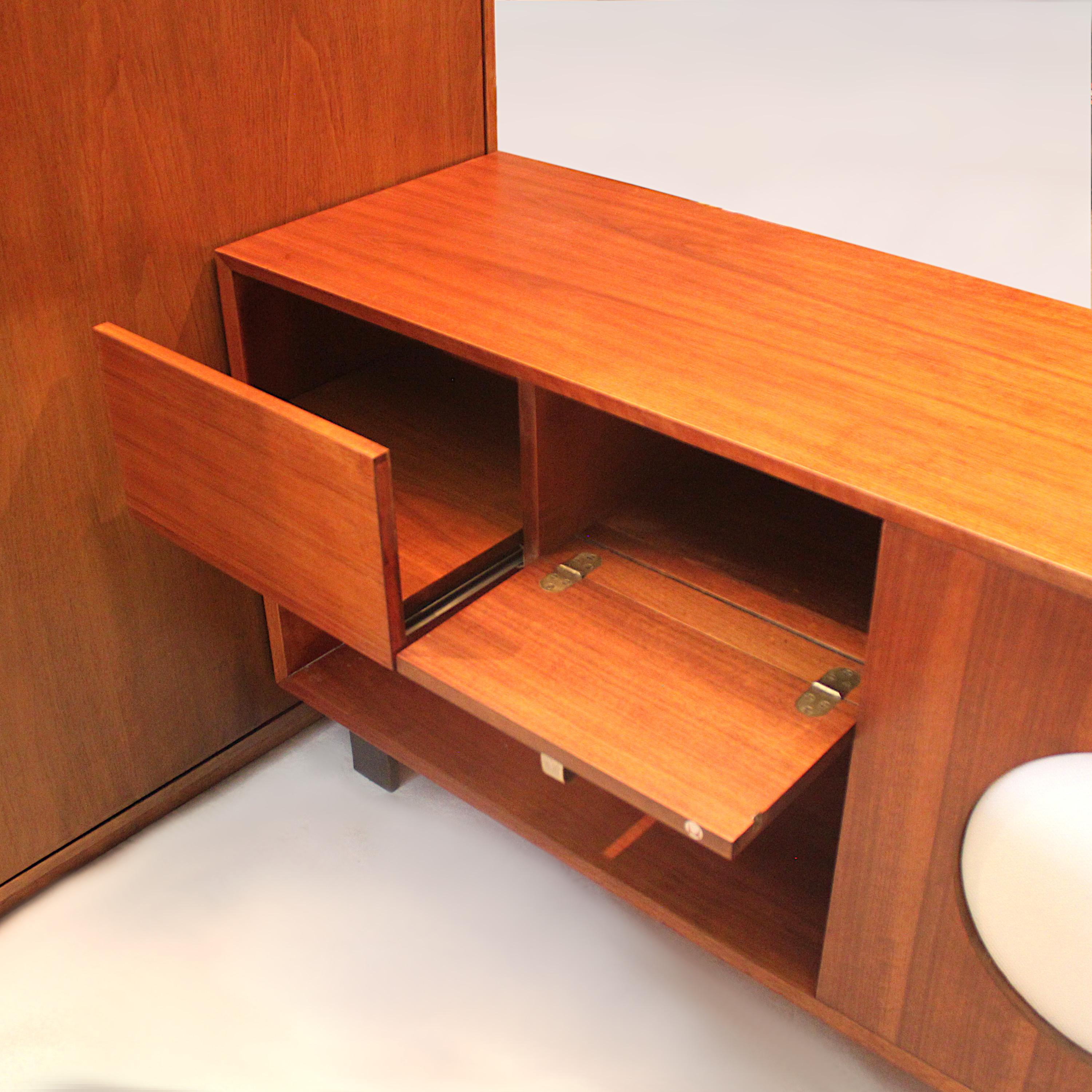 Mid-20th Century Vintage 1949 Mid-Century Modern Custom L-Shaped Office Desk by George Nelson For Sale