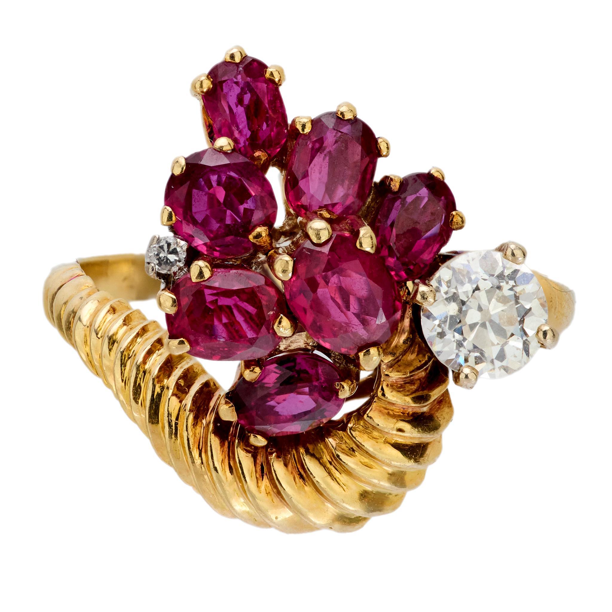 Modern Vintage 1.95 carat ruby diamond 14k yellow gold cocktail ring For Sale