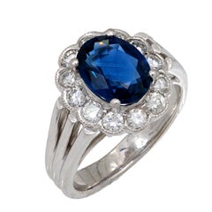 Vintage 1.95 carat sapphire diamond 18k white gold cluster ring
