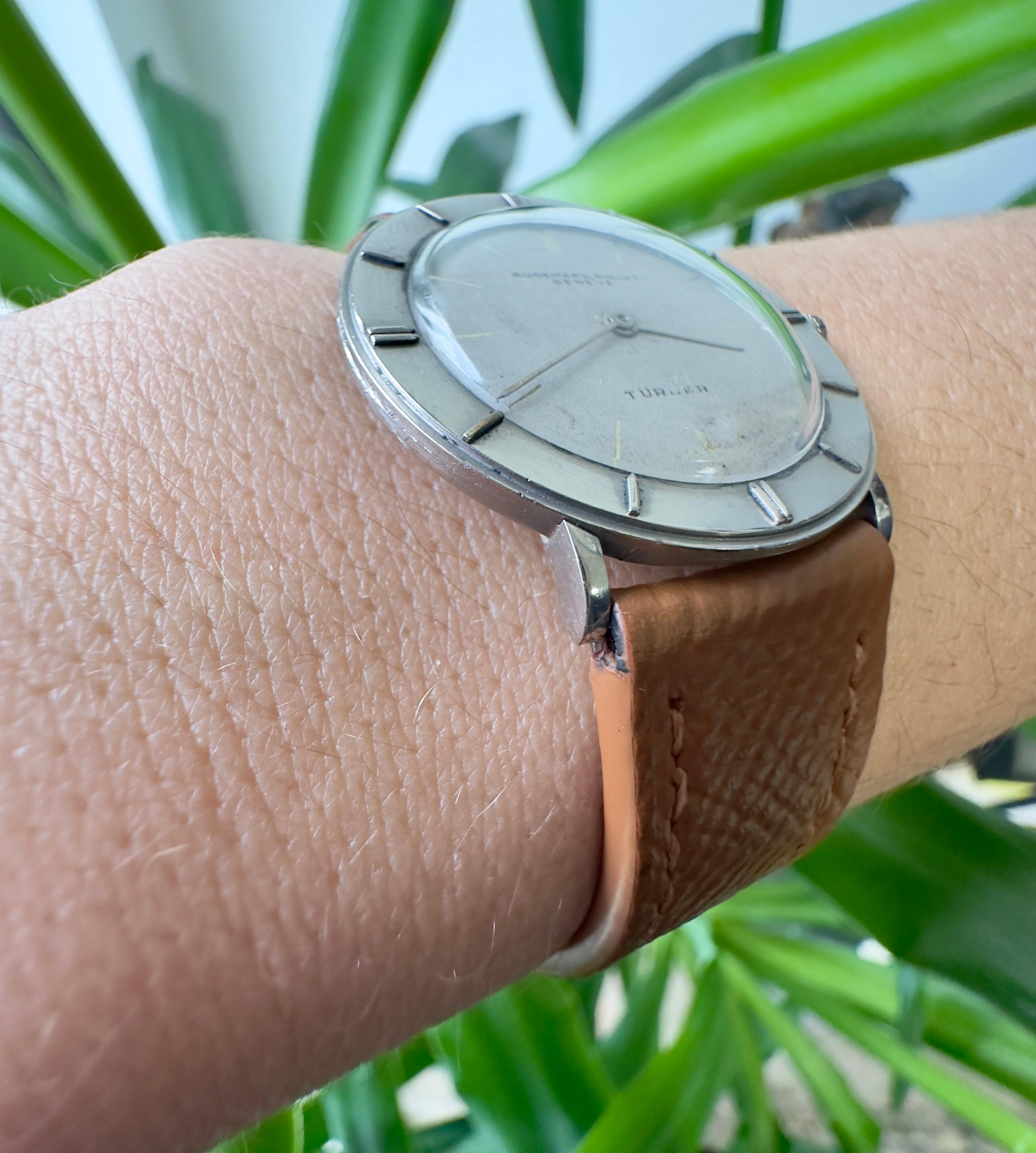 Vintage 1950 Audemars Piguet Ref. 5143 Disco Volante Dress Watch For Sale 2