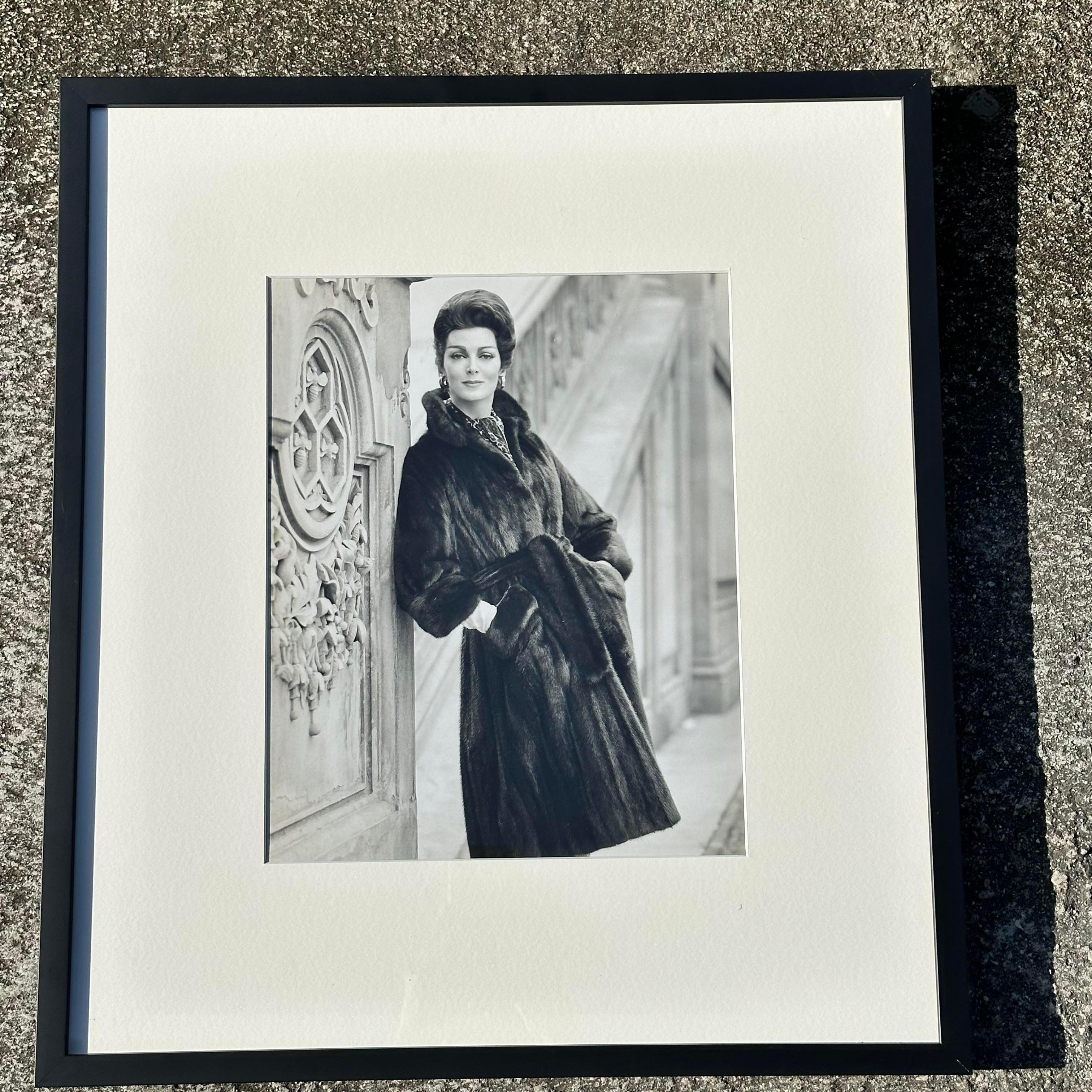 Vintage 1950 Black and White Fashion Photography In Good Condition For Sale In west palm beach, FL