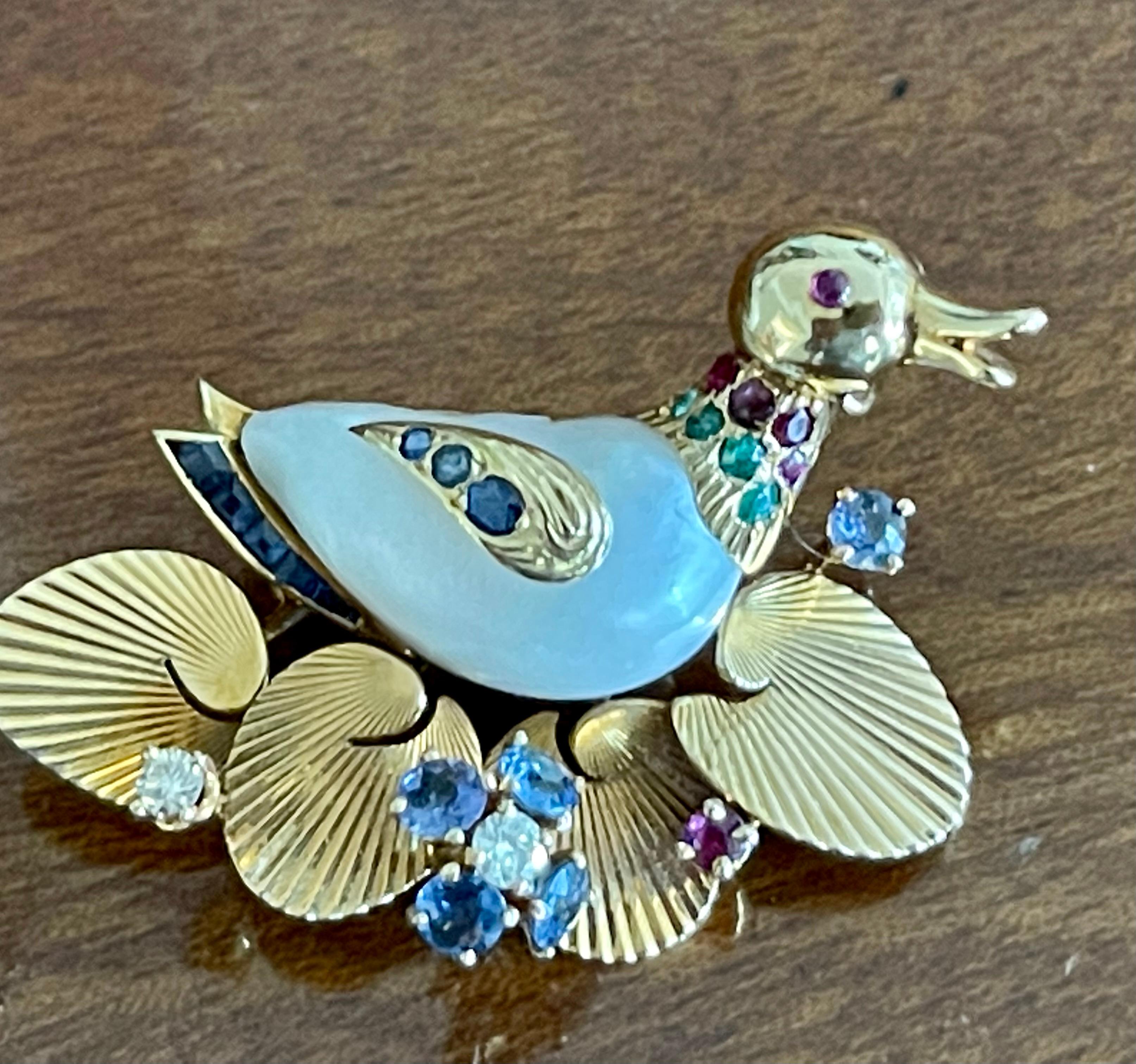 Vintage 1950 Duck Novelty brooch Pearl Ruby Sapphire Emerald Diamond For Sale 1