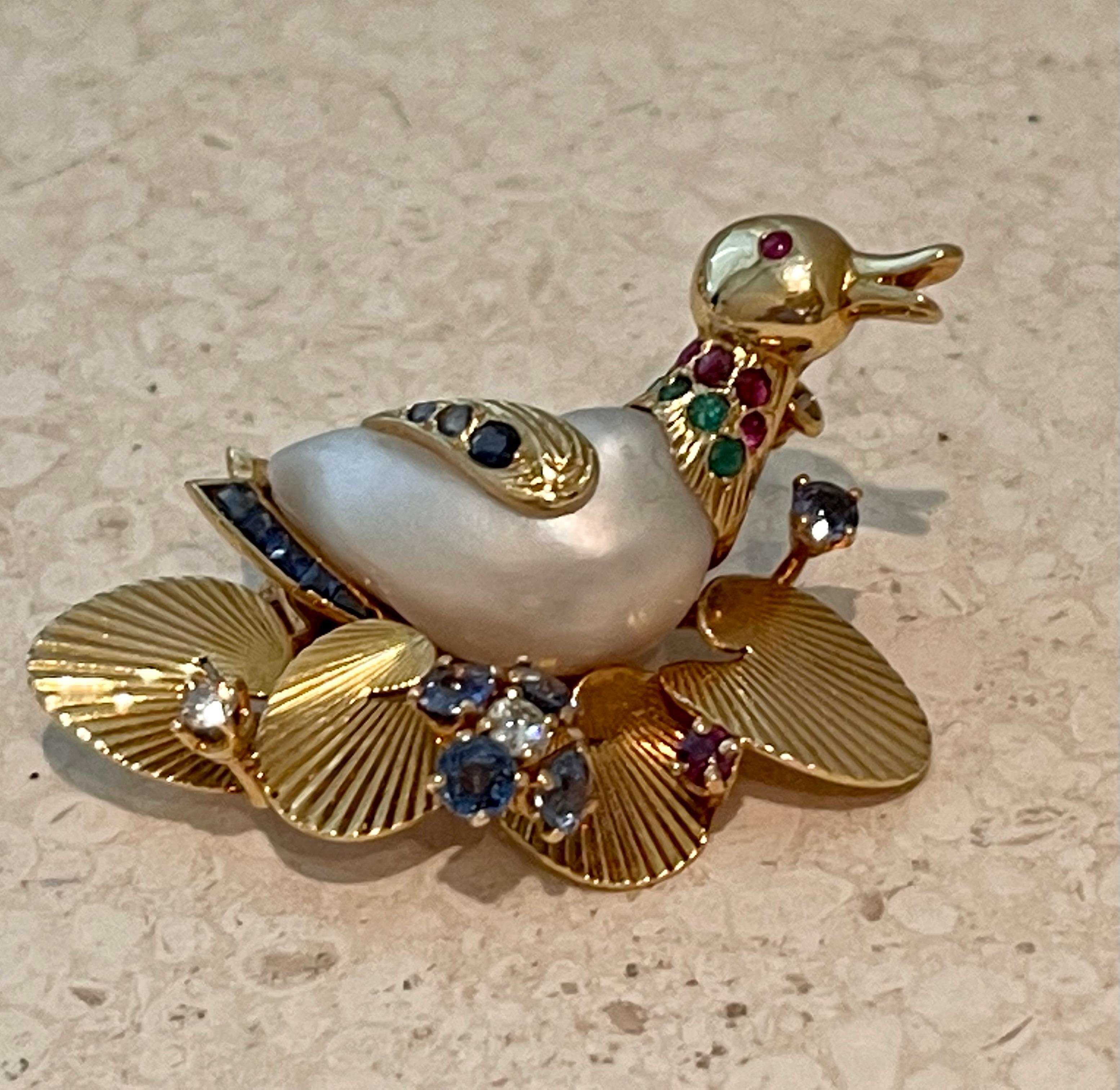 Vintage 1950 Duck Novelty brooch Pearl Ruby Sapphire Emerald Diamond For Sale 5