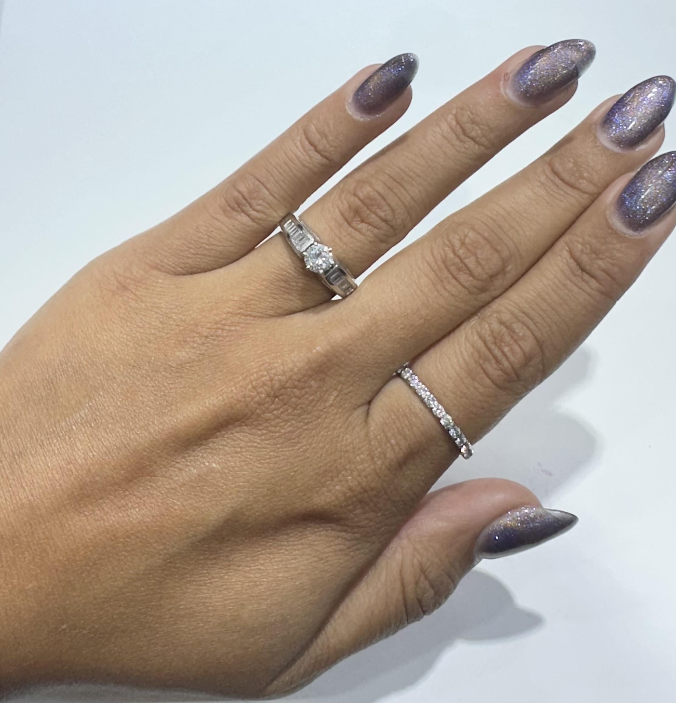 De las mujeres Anillo de compromiso de diamantes antiguos de corte europeo de 0,60 quilates de la década de 1950 en venta