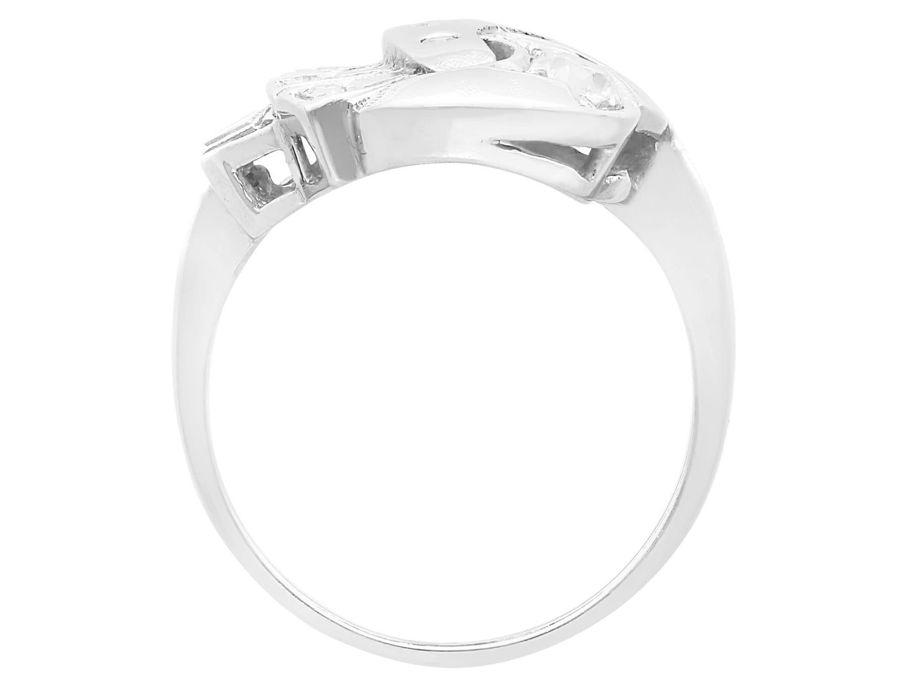 Women's or Men's Vintage 1950s 0.75 Carat Diamond and 14k White Gold Art Deco Twist Ring For Sale