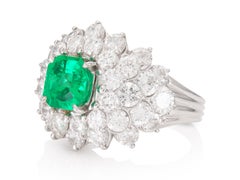 Bague Vintage 1950s 1.35 Carat Asscher Cut Emerald & 5.00 Carat Diamond Ring