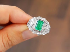 Vintage 1950s 1.49 Carat Emerald and 1.15 Carat Diamond Platinum Cocktail Ring