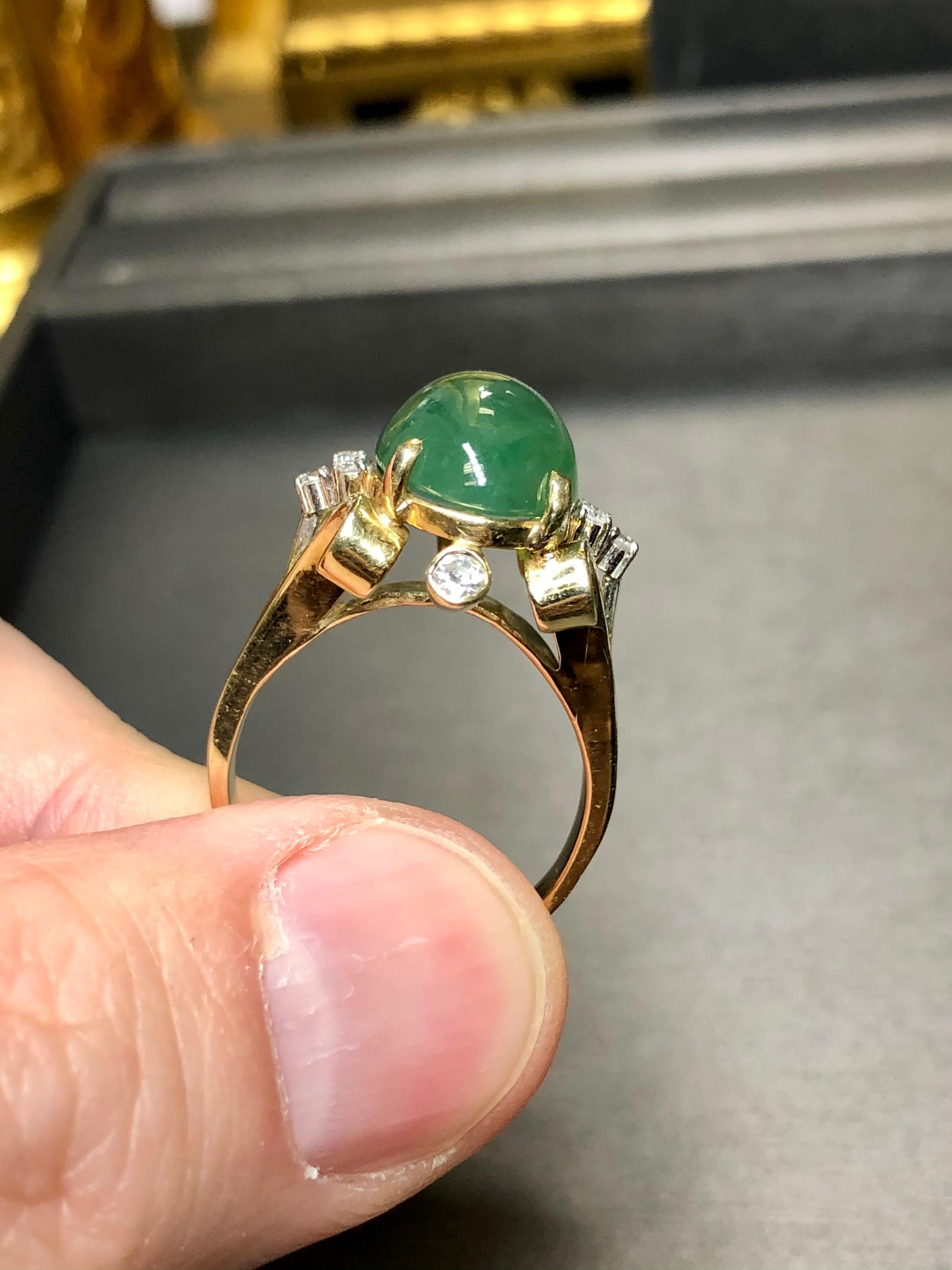 Vintage 1950's 14K Cabochon Jade Diamond Scroll Cocktail Ring 17.28cttw Sz 8.5 In Good Condition For Sale In Winter Springs, FL
