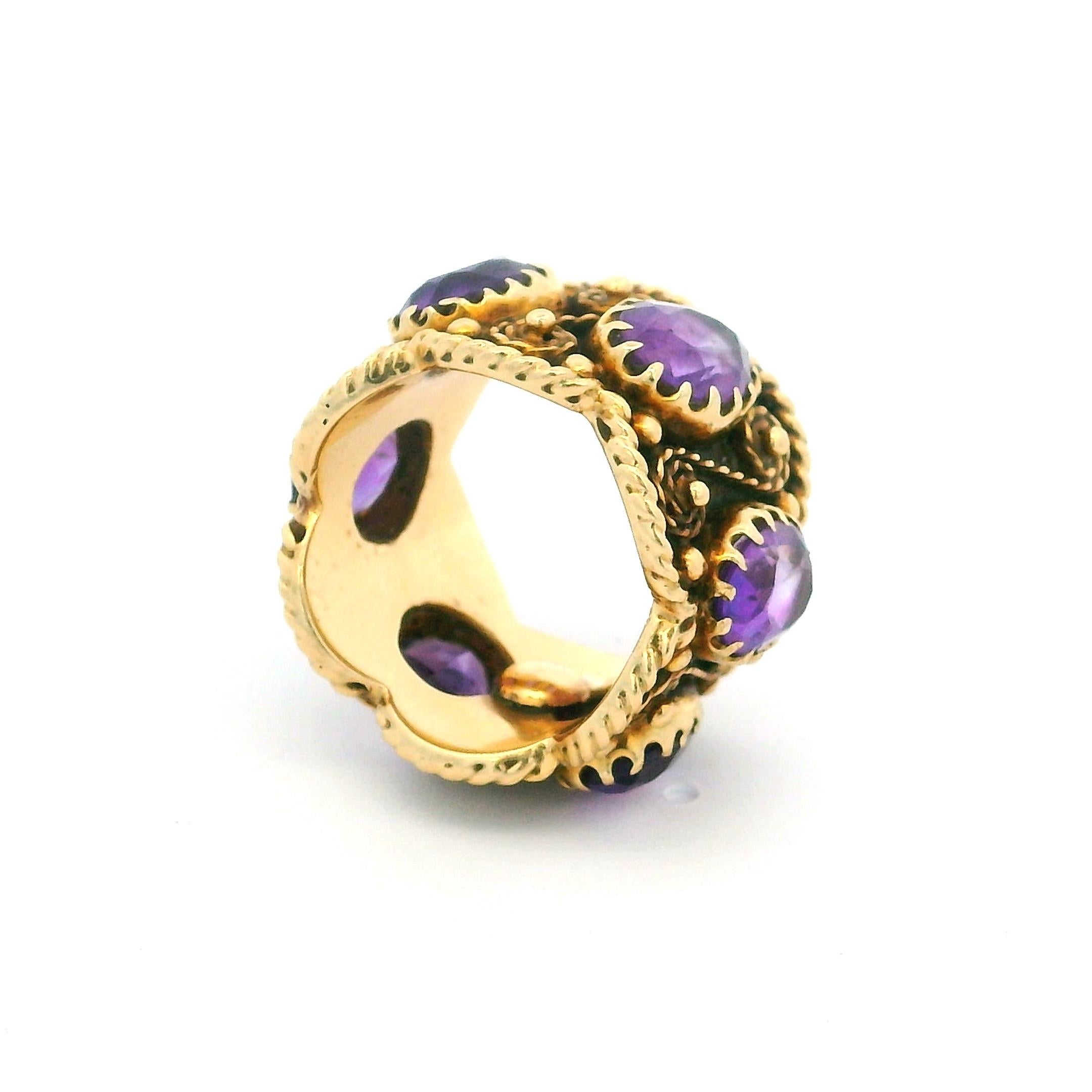 Vintage 1950s 14K Gold Amethyst Scrollwork Band Ring, 7.6 Carats For Sale 1