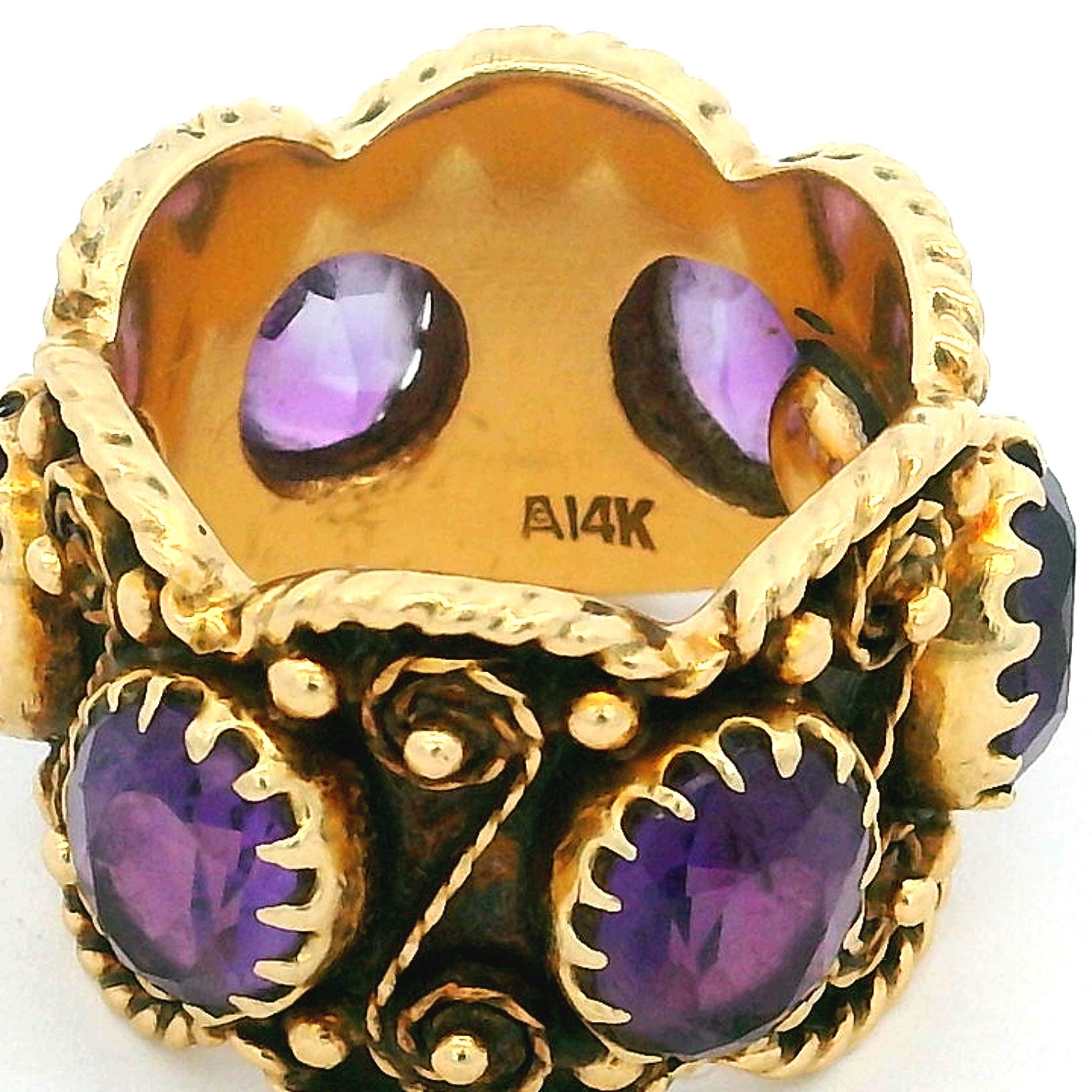 Vintage 1950s 14K Gold Amethyst Scrollwork Band Ring, 7.6 Carats For Sale 3