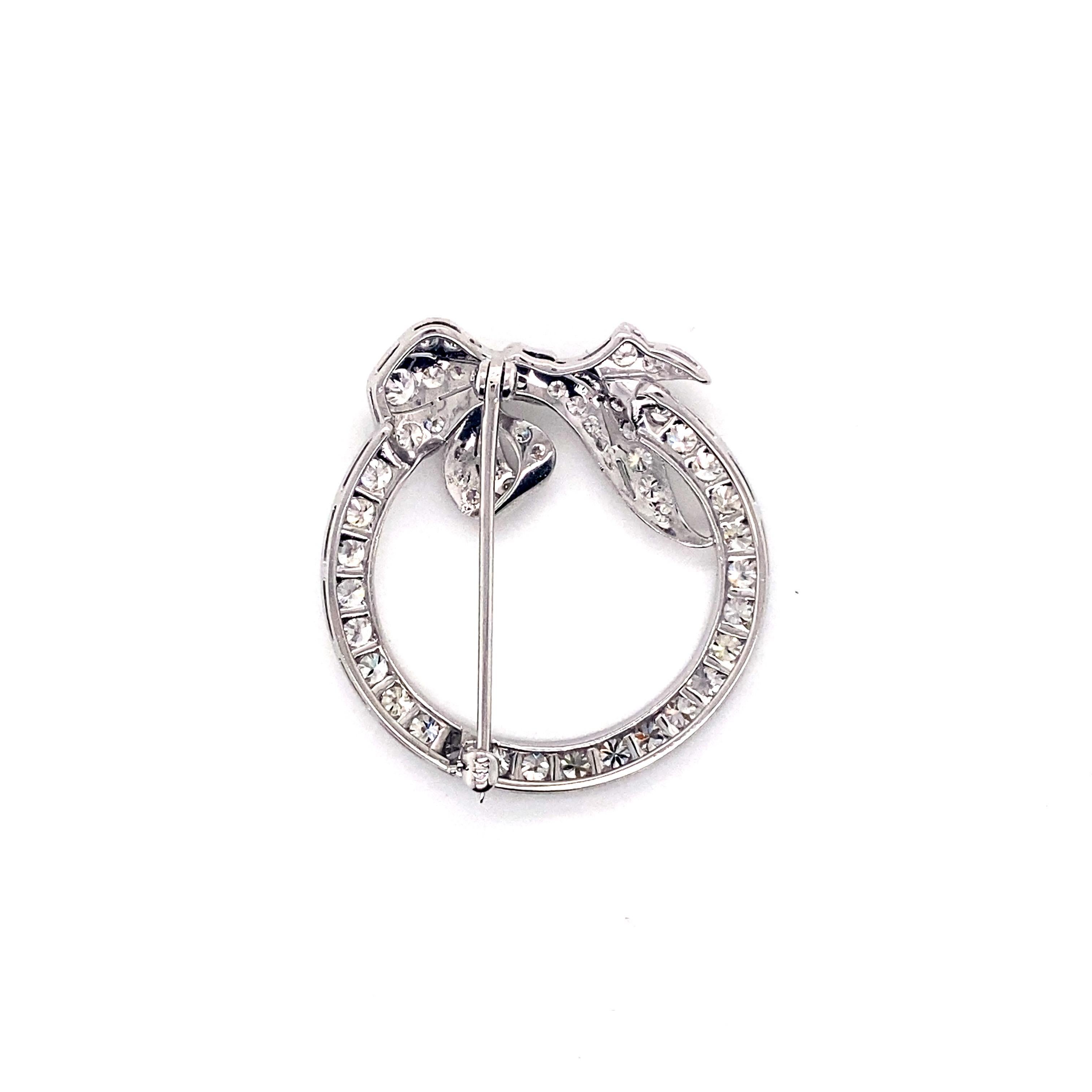 Broche couronne avec nœud en diamant 14 carats vintage des années 1950 Pour femmes en vente
