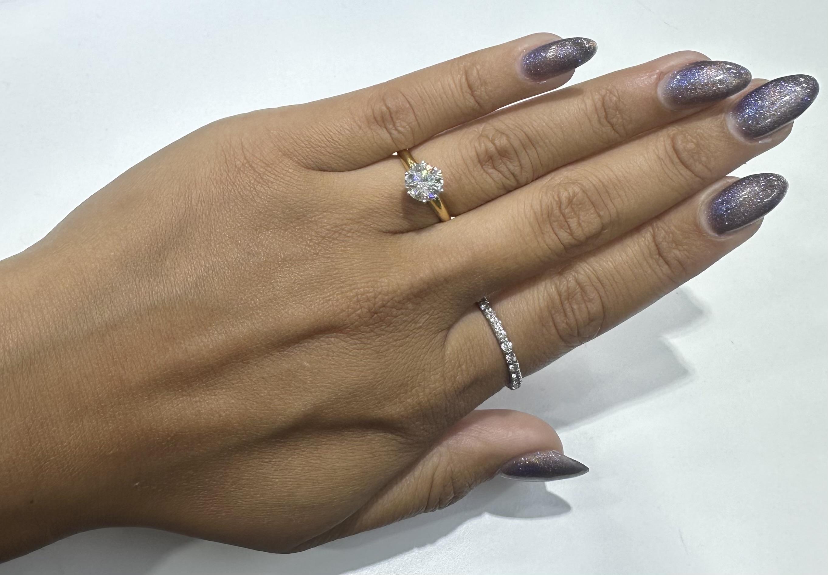 De las mujeres Anillo de compromiso de diamantes solitario de corte europeo antiguo de 1,77 quilates de la década de 1950 en venta