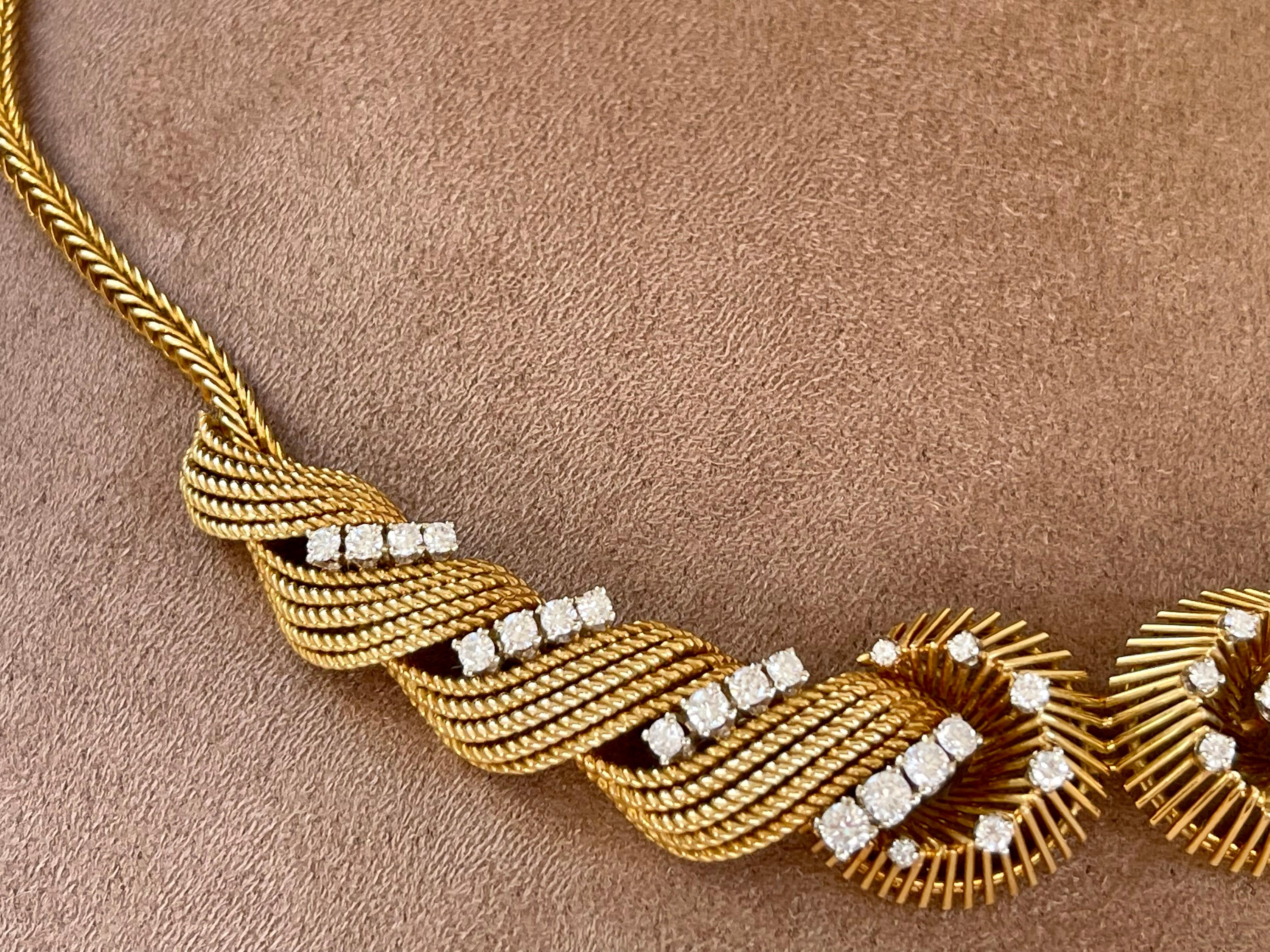 Vintage 1950s 18 K Yellow Gold Twist Wire Diamond Necklace Bucherer Switzerland In Good Condition For Sale In Zurich, Zollstrasse